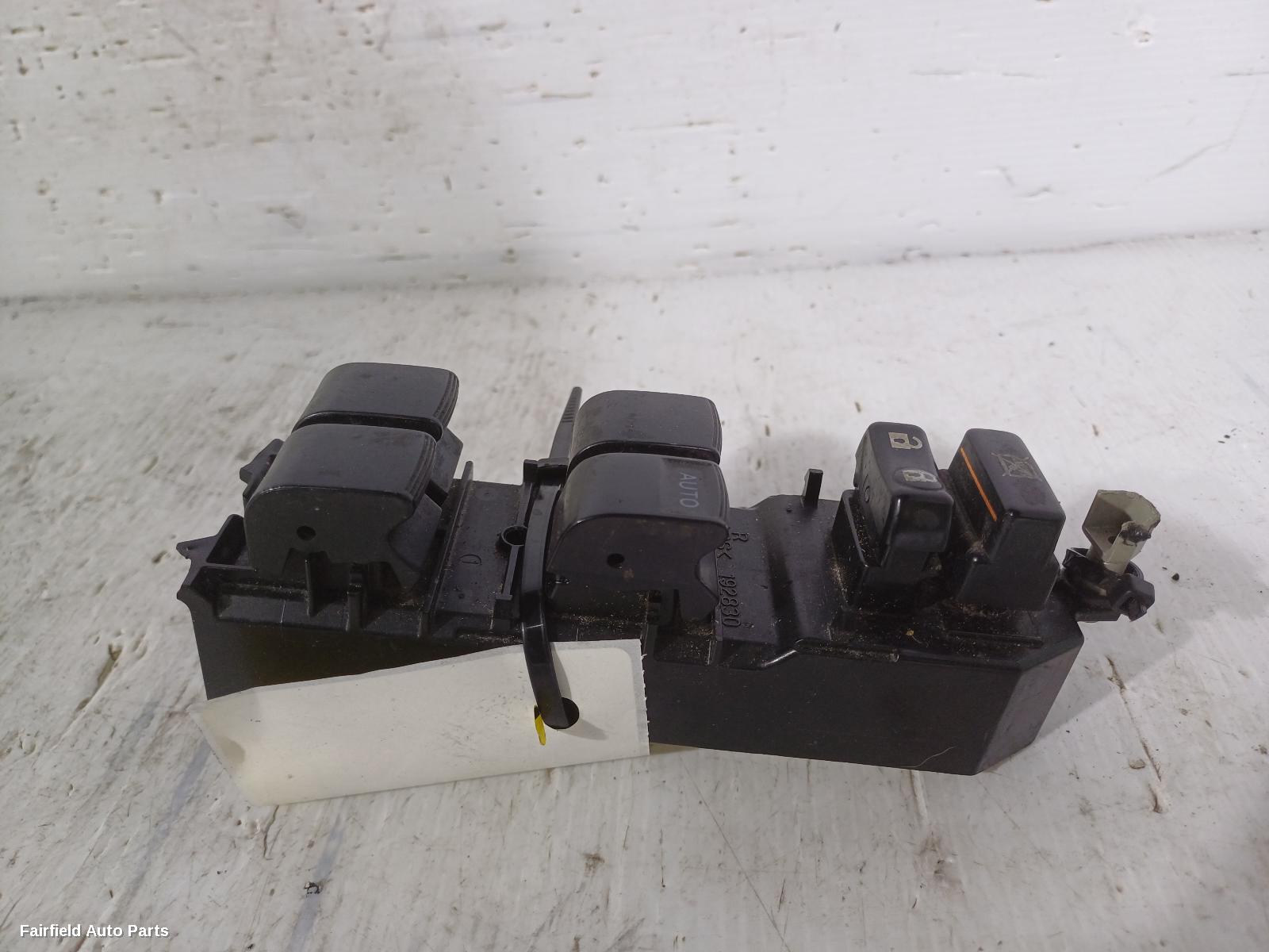 2011-2019 Toyota Yaris Pwr Dr Wind Switch