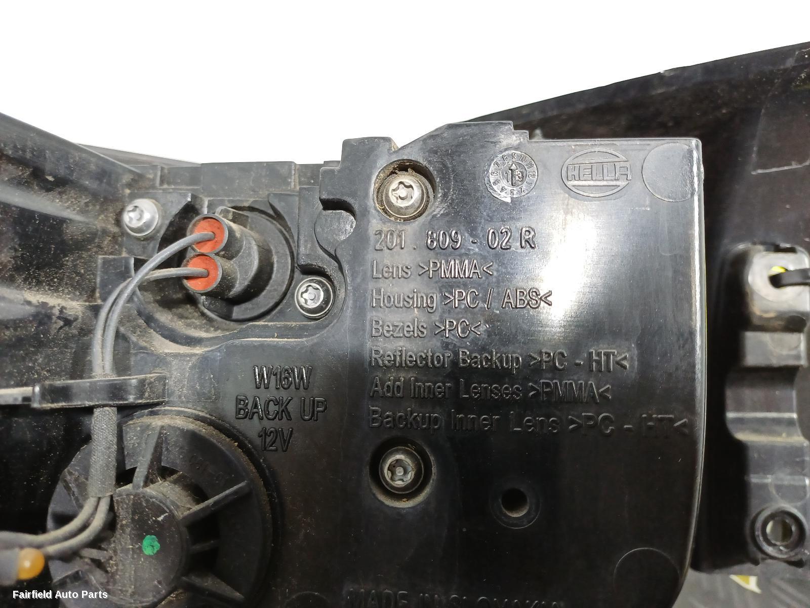 2015-2019 Land Rover Rangerover Evoque Right Taillight