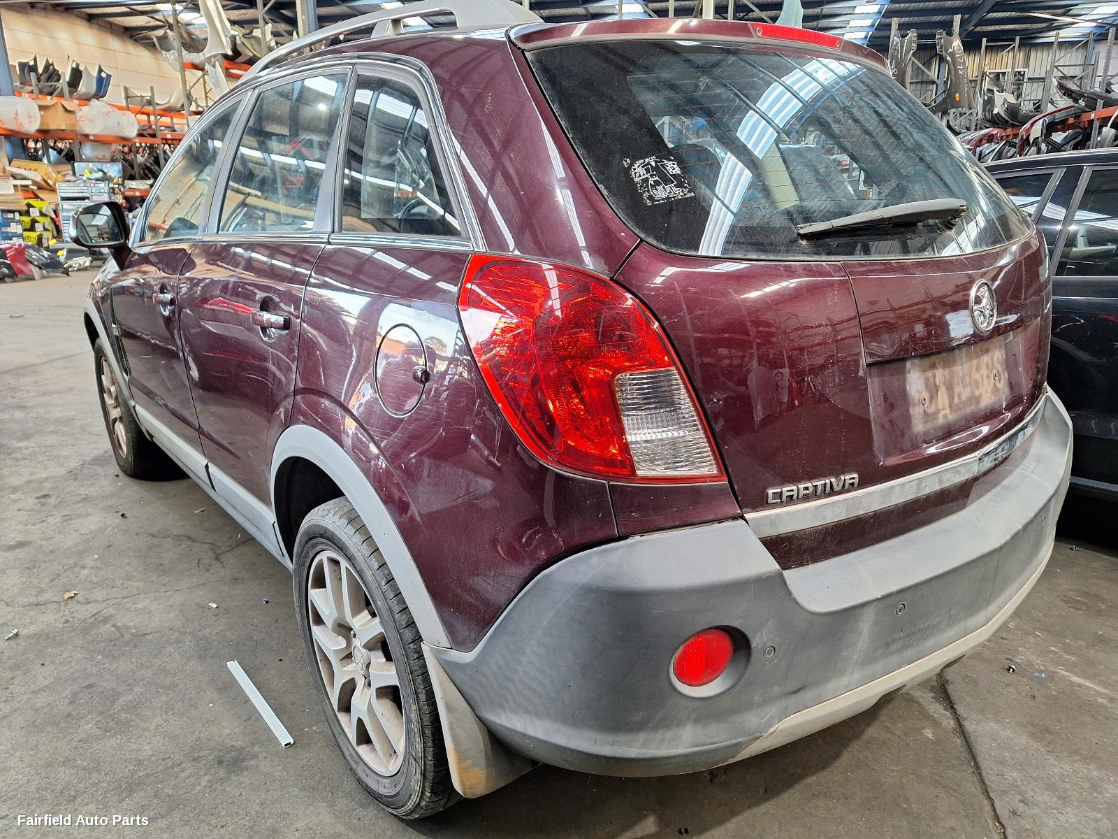 2013 Holden Captiva Right Door Mirror