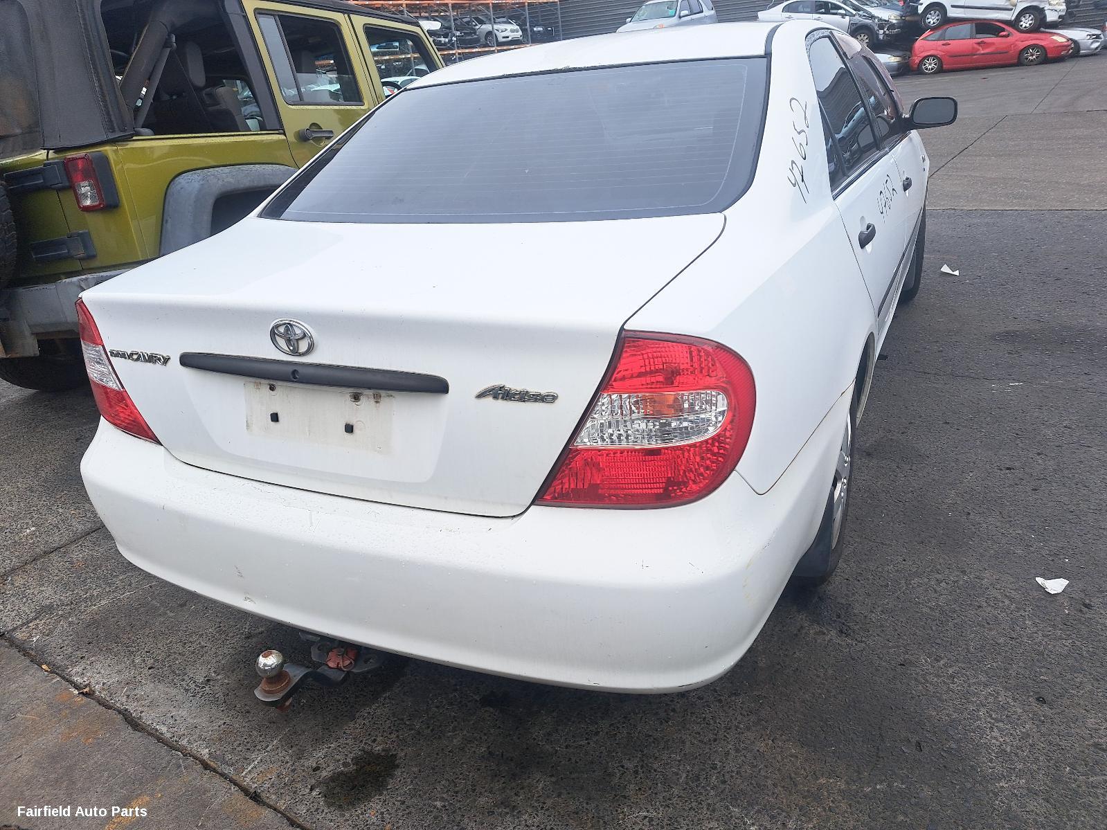 2003 Toyota Camry Right Headlamp