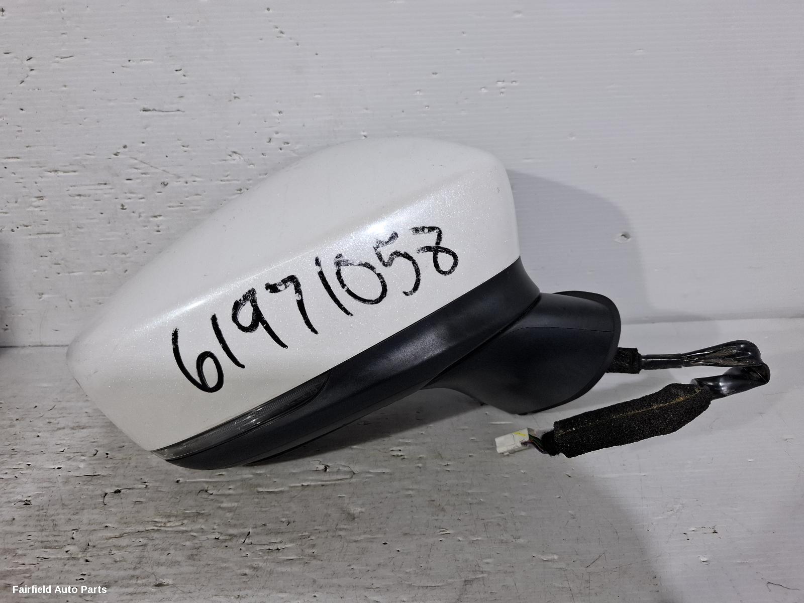 2017-2019 Mazda 2 Right Door Mirror