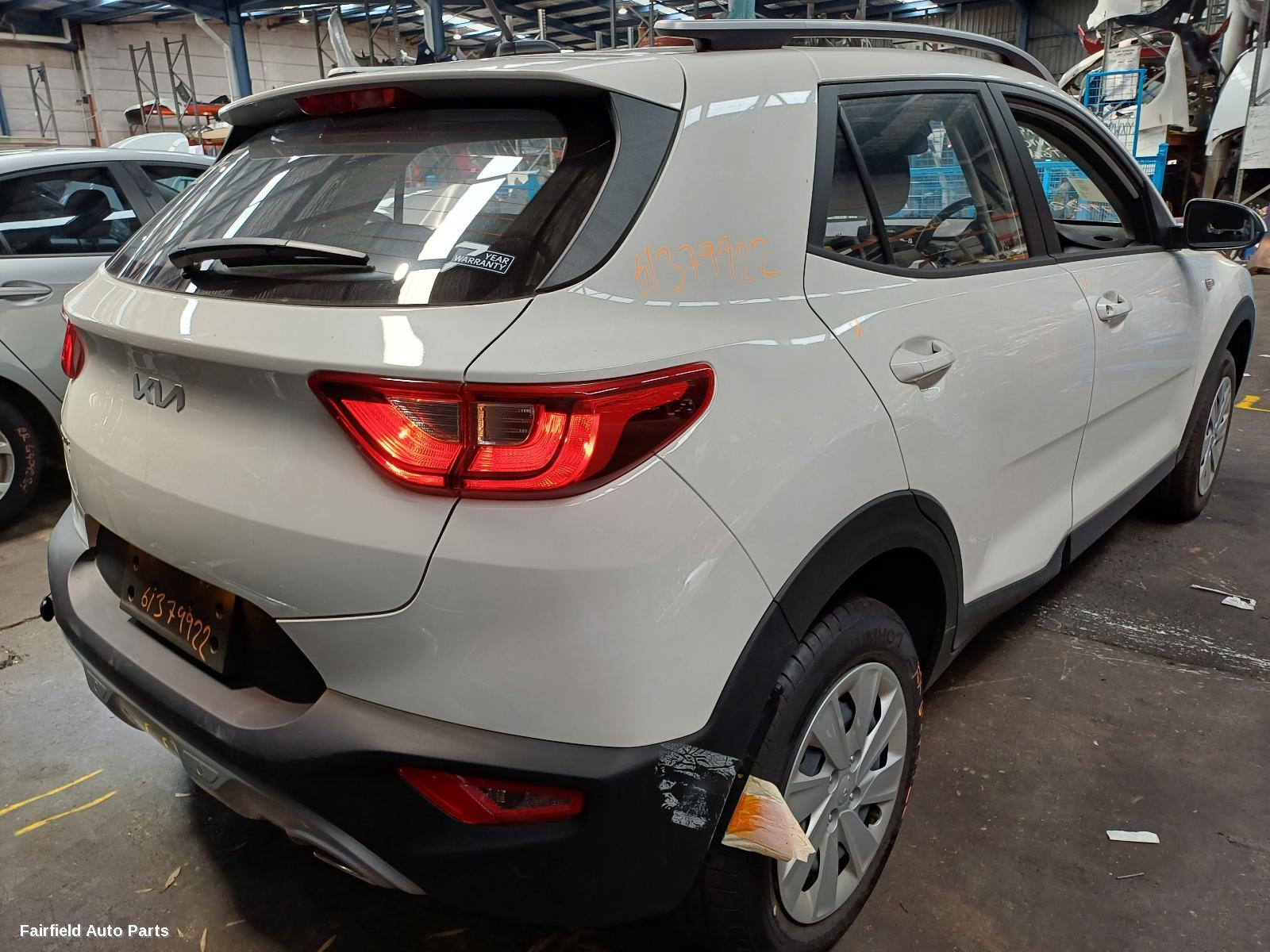 2023 Kia Stonic Sunvisor