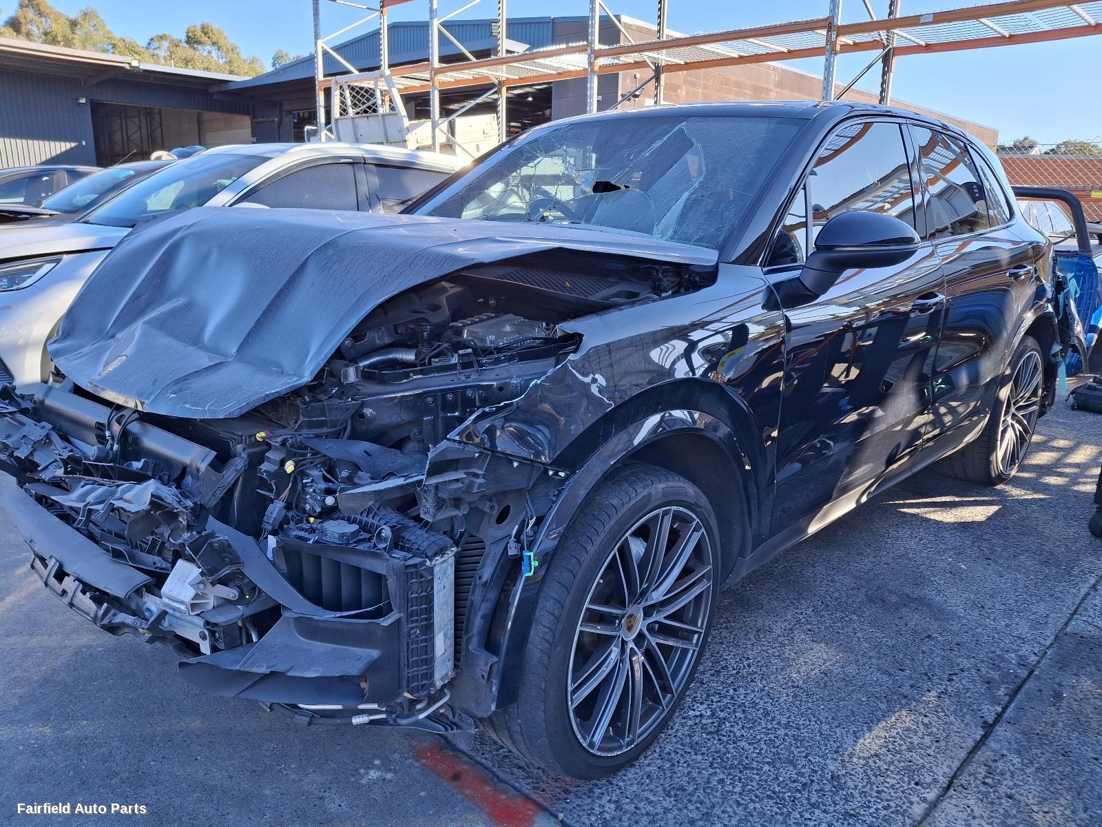 2019 Porsche Cayenne Wheel Mag