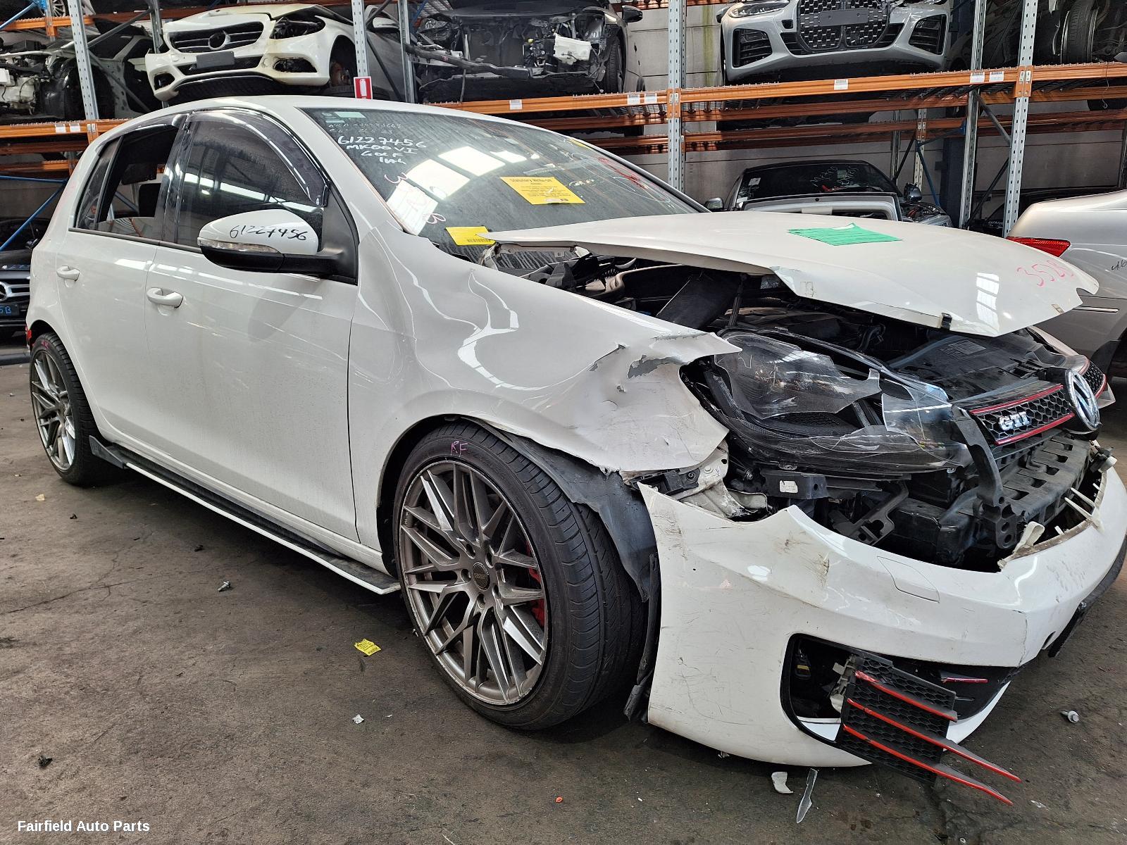 2010 Volkswagen Golf Left Front Lower Control Arm