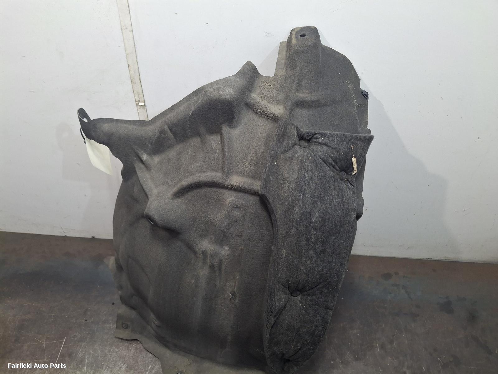 2015-2025 Audi Q7 Right Guard Liner
