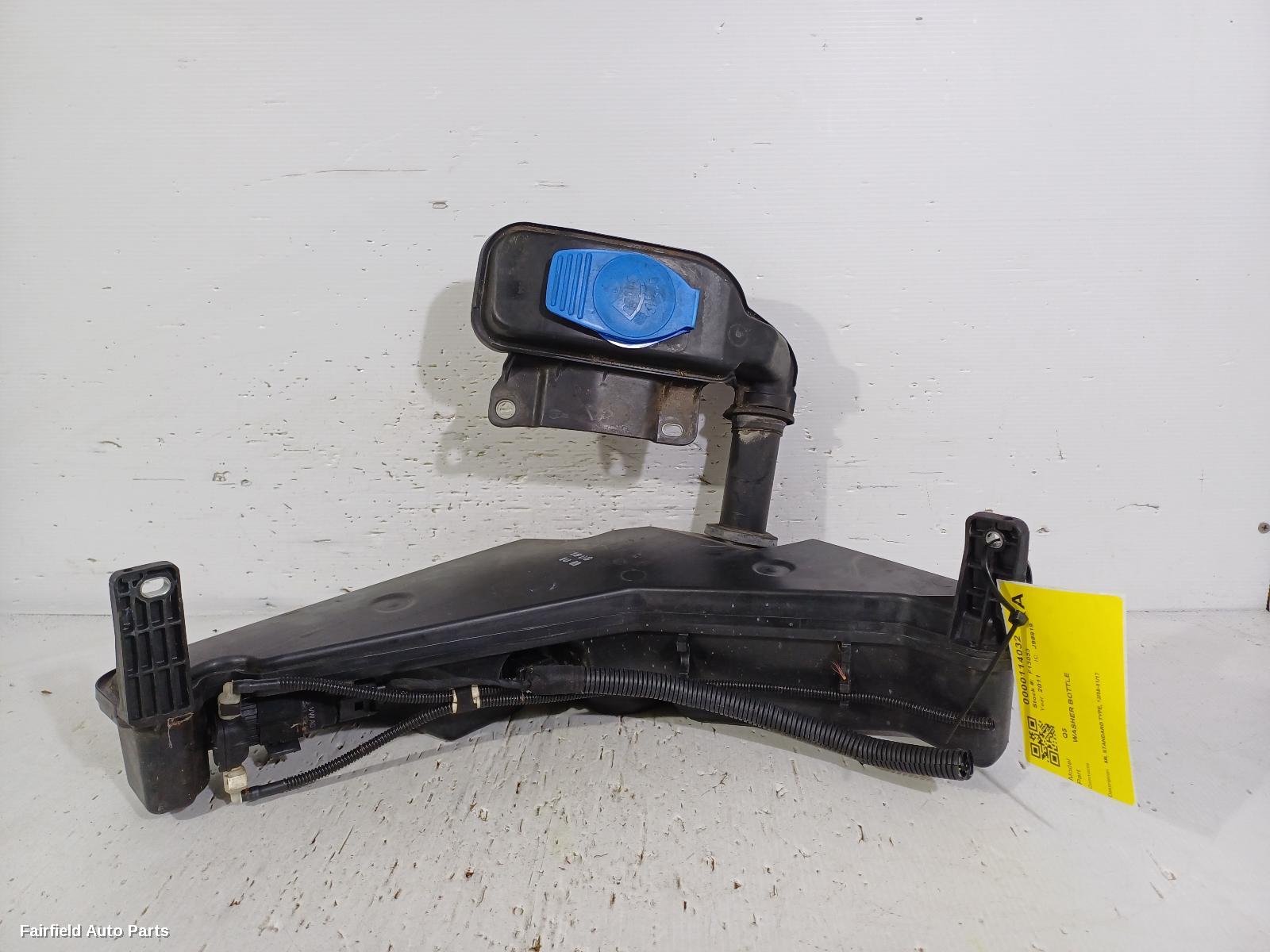 2008-2017 Audi Q5 Washer Bottle