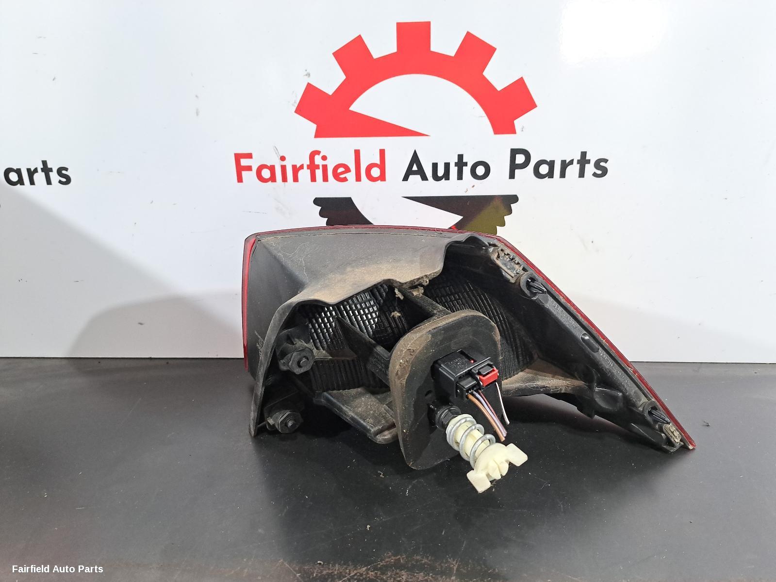 2017 Volkswagen Golf Left Taillight