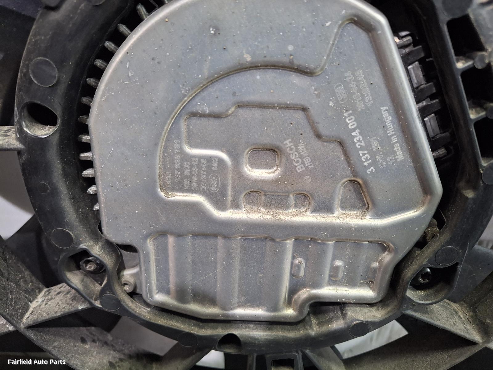 2014-2023 Mercedes C Class Fan