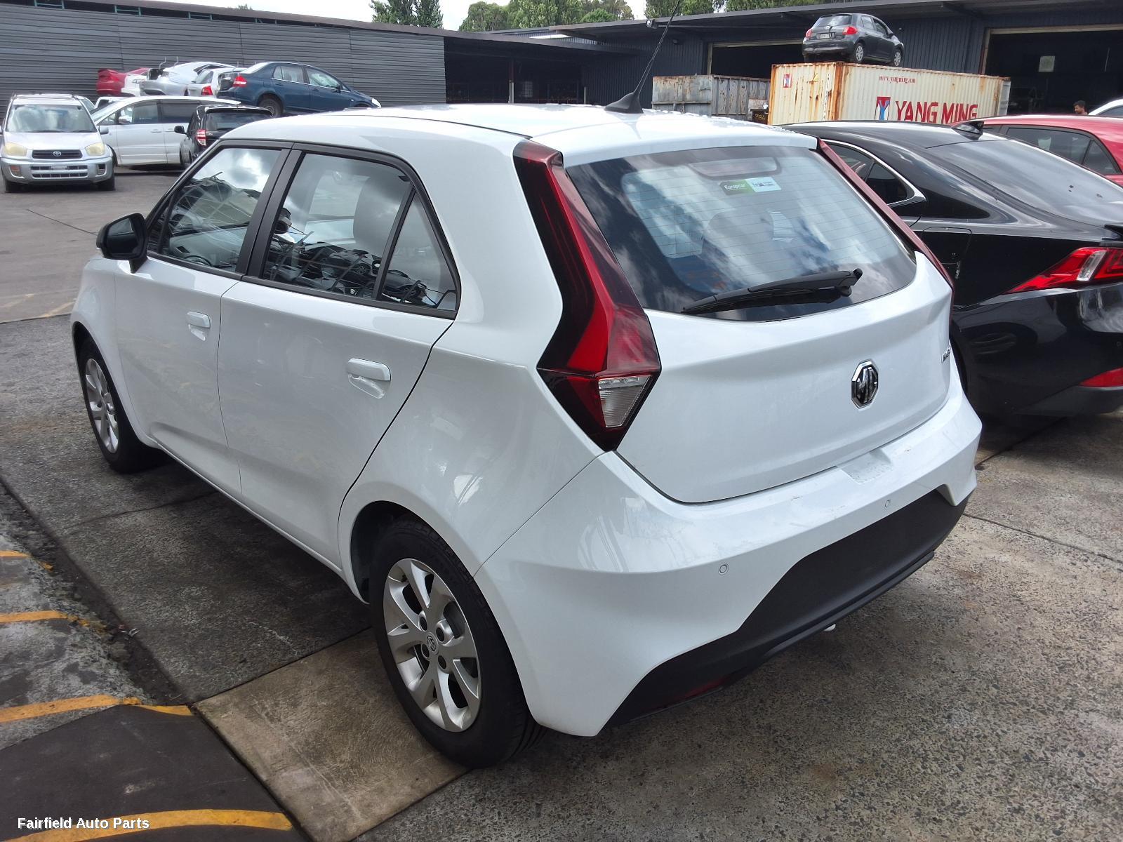 2023 Mg Mg3 Left Guard Liner