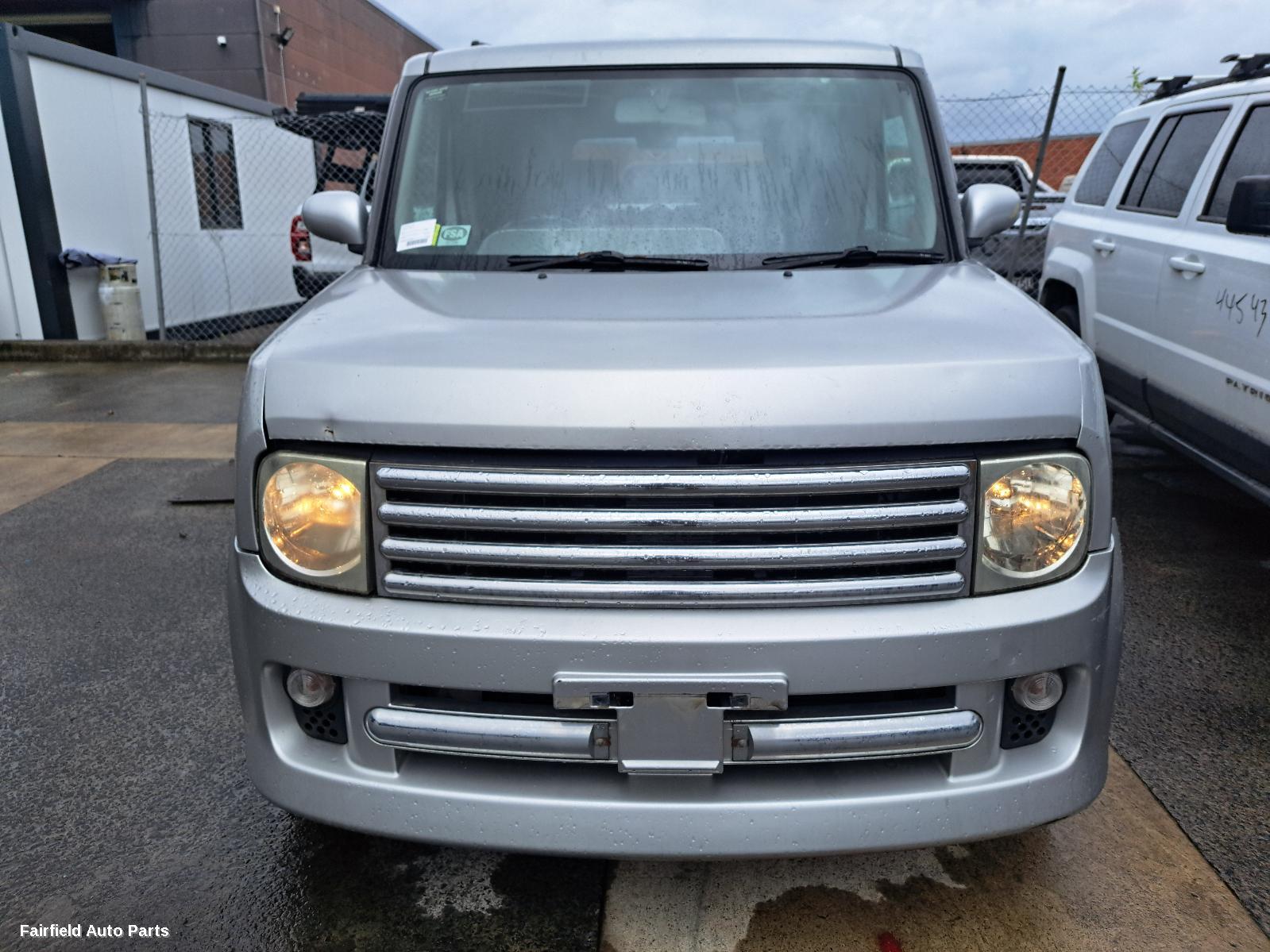 2003 Nissan Cube Bootlid Tailgate
