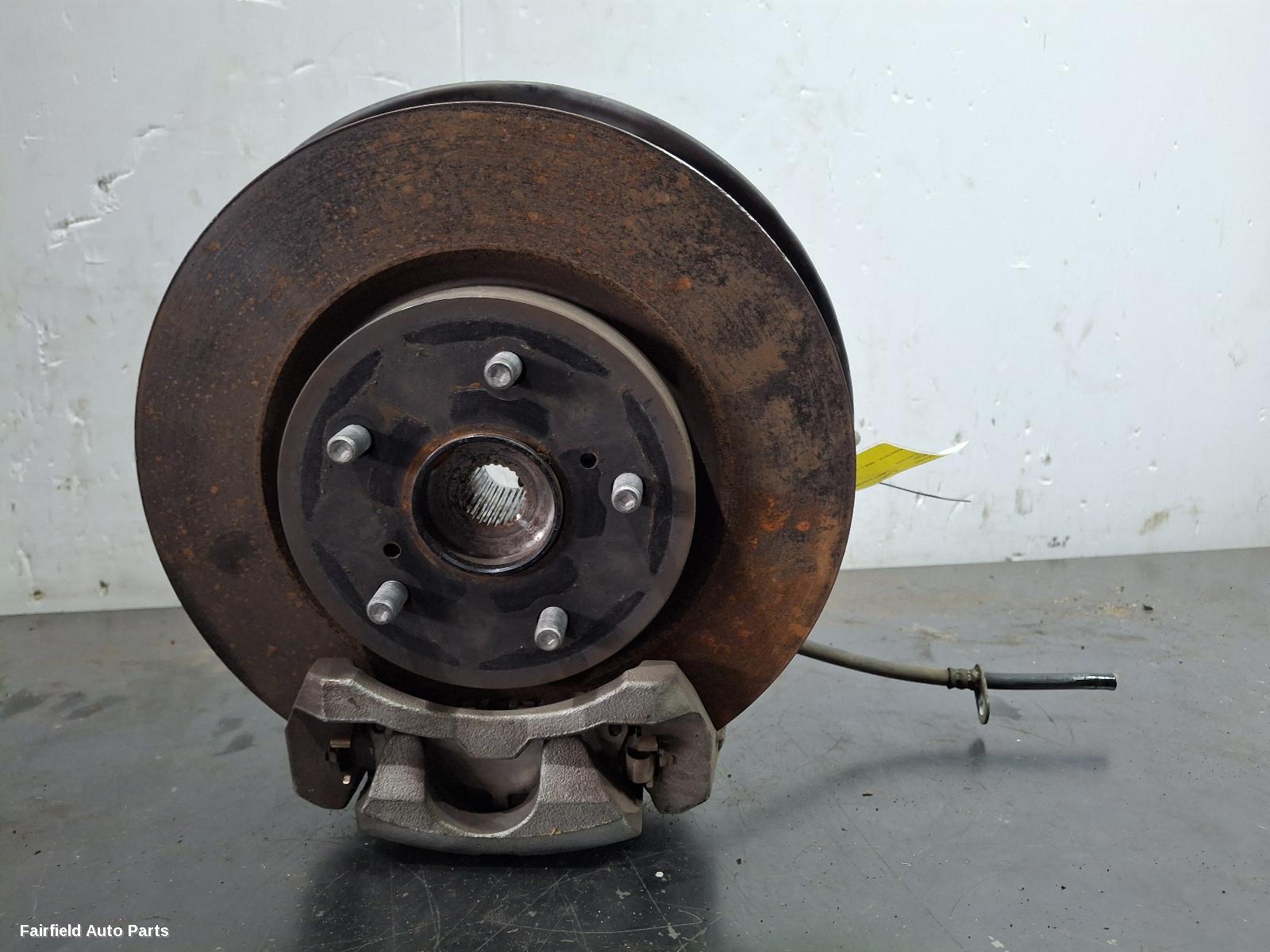 2016-2023 Toyota C-hr Left Front Hub Assembly