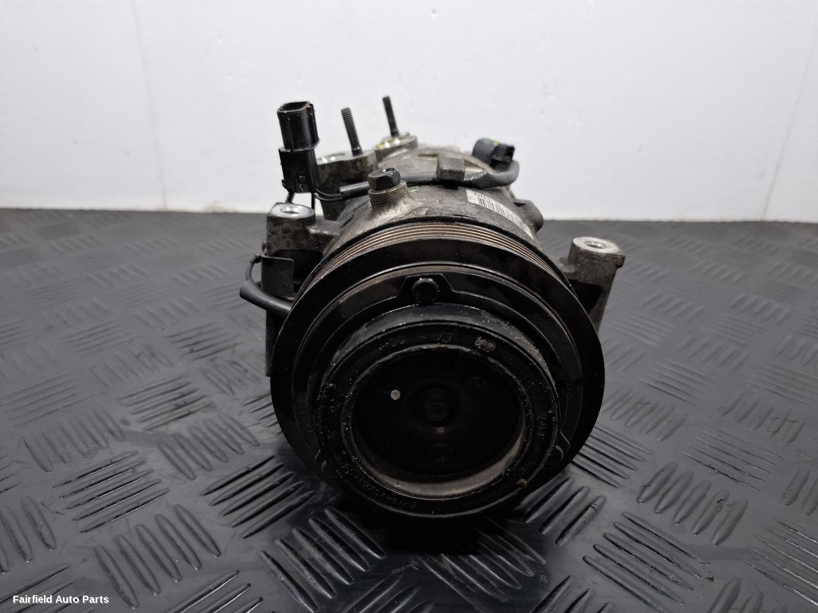 2013-2016 Hyundai Ix35 A C Compressor