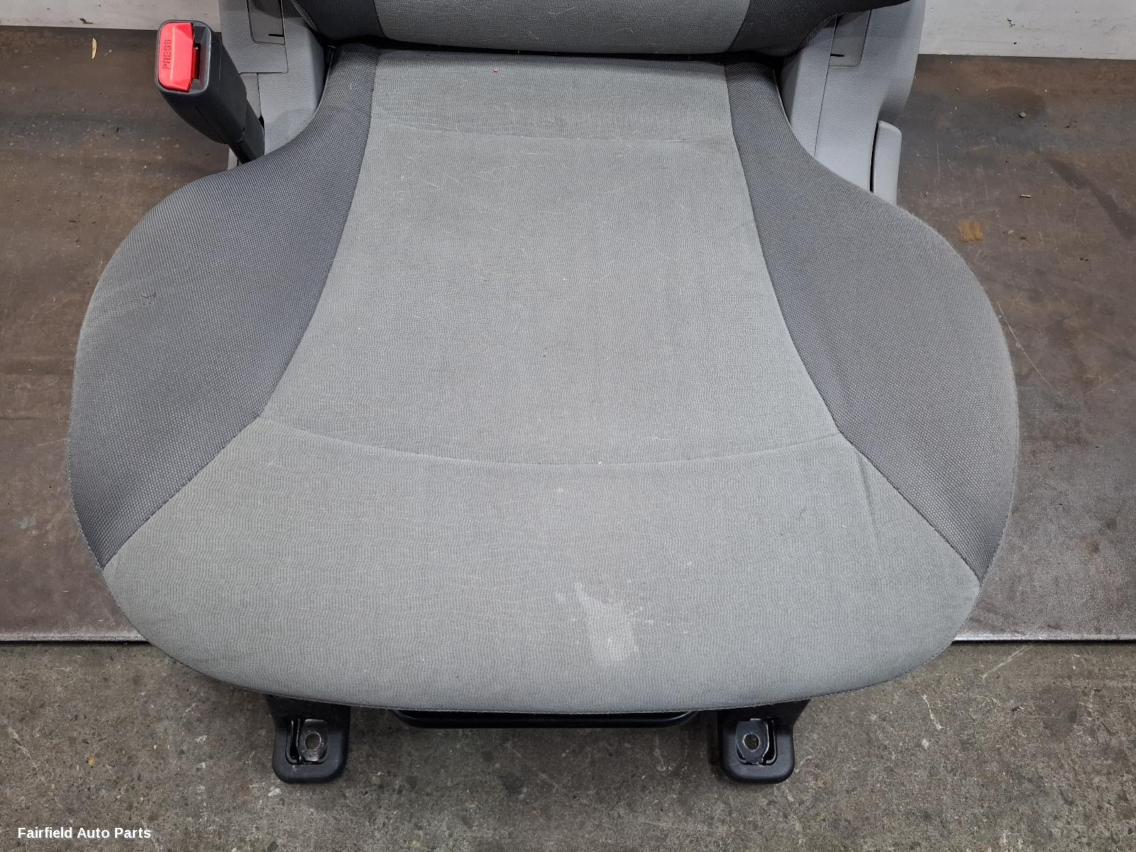 2007-2021 Hyundai Iload/imax Front Seat