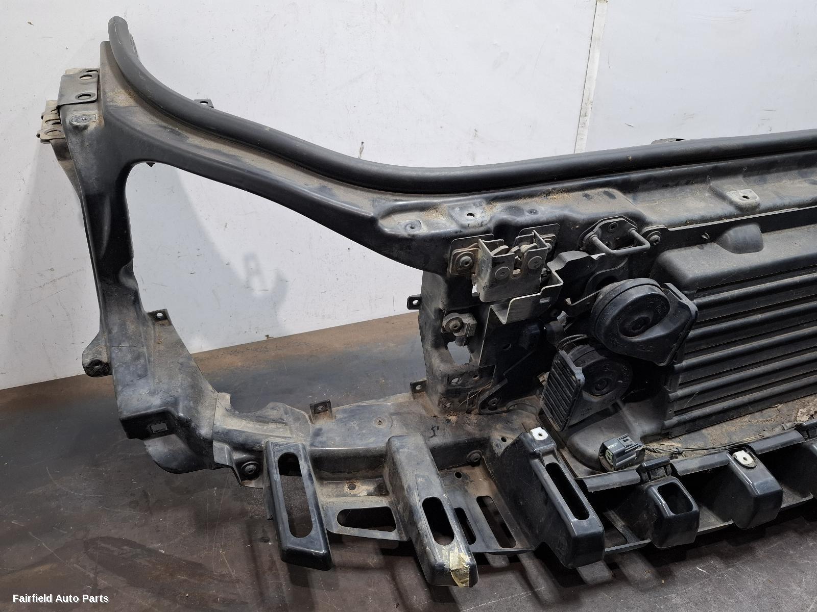 2015 Land Rover Rangerover Sport Radiator Support