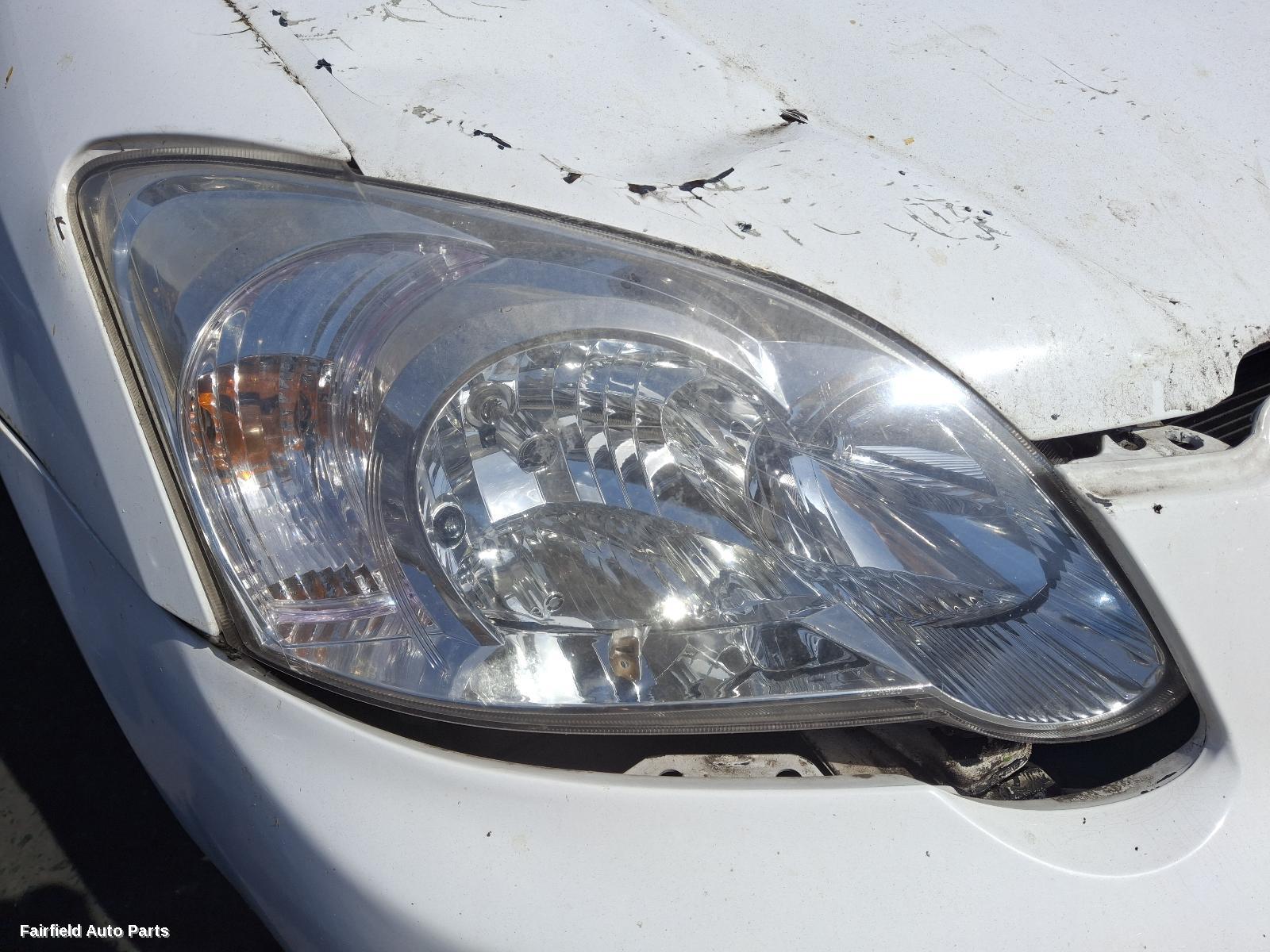 2004 Toyota Corolla Right Taillight