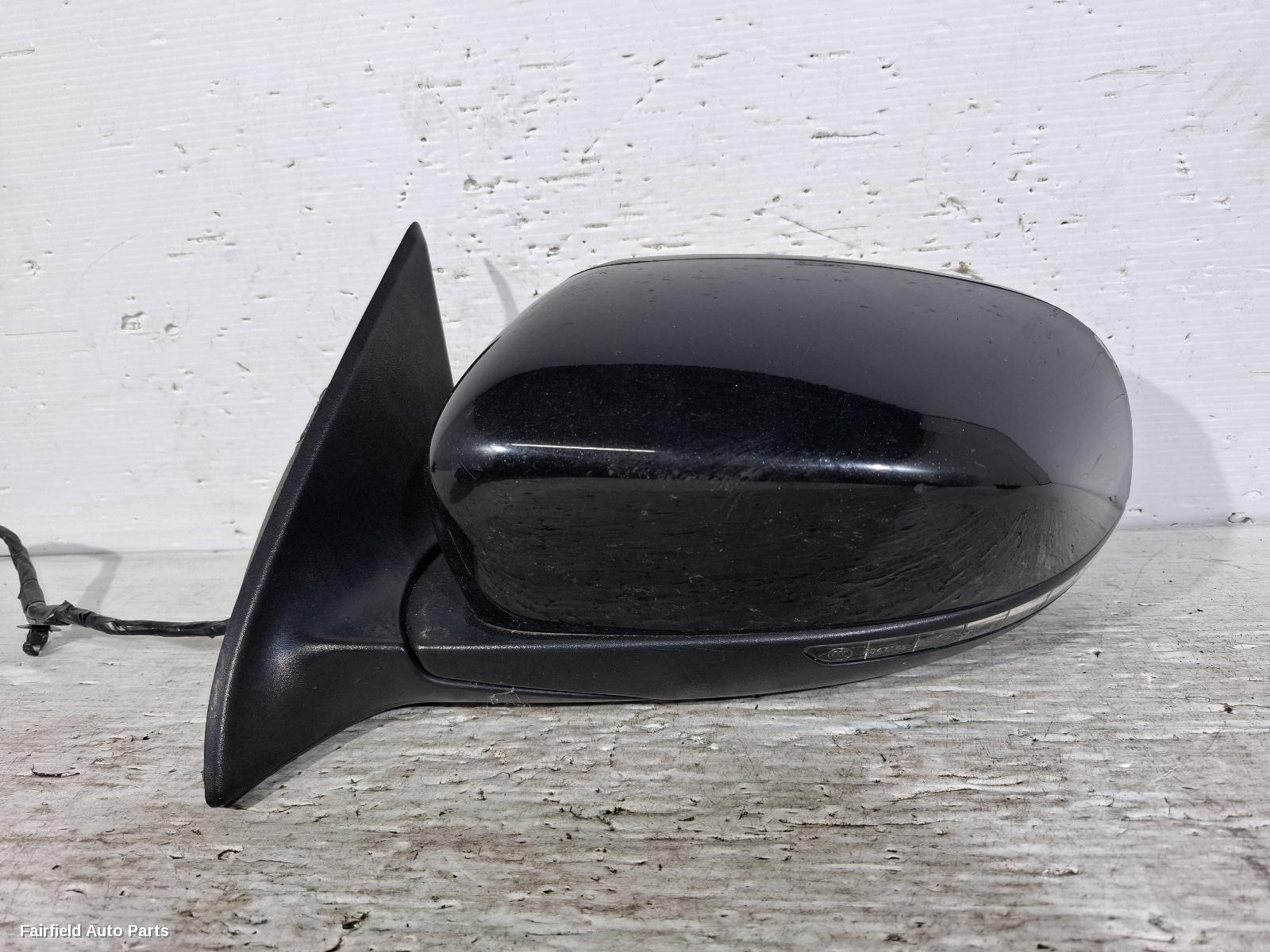 2014-2018 Jeep Cherokee Left Door Mirror