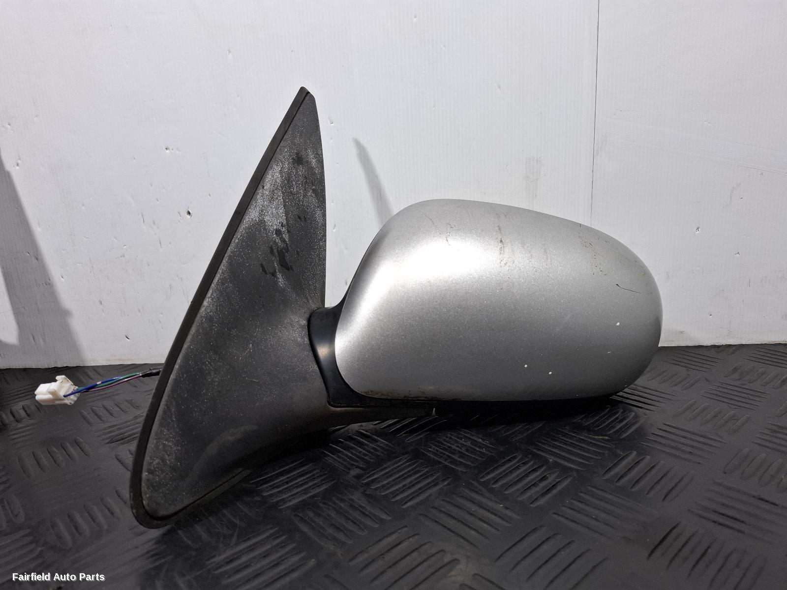 2003-2005 Nissan Pulsar Left Door Mirror