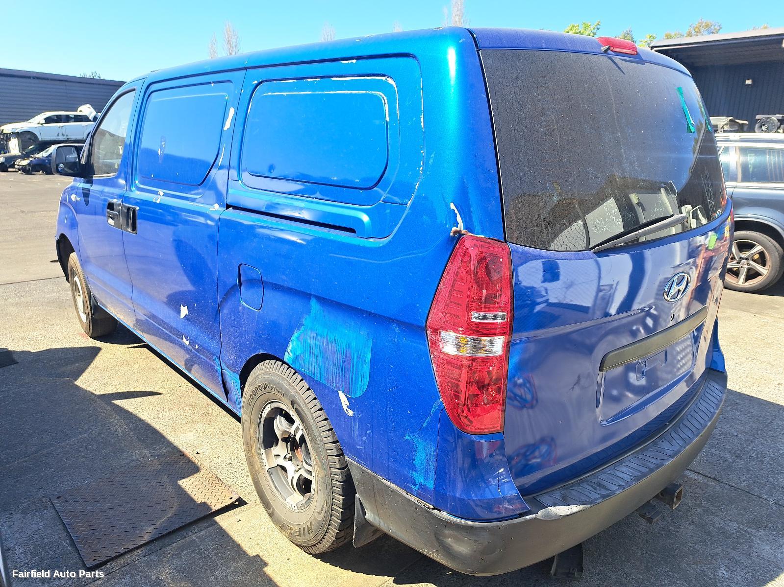 2007-2021 Hyundai Iload/imax Right Front Door