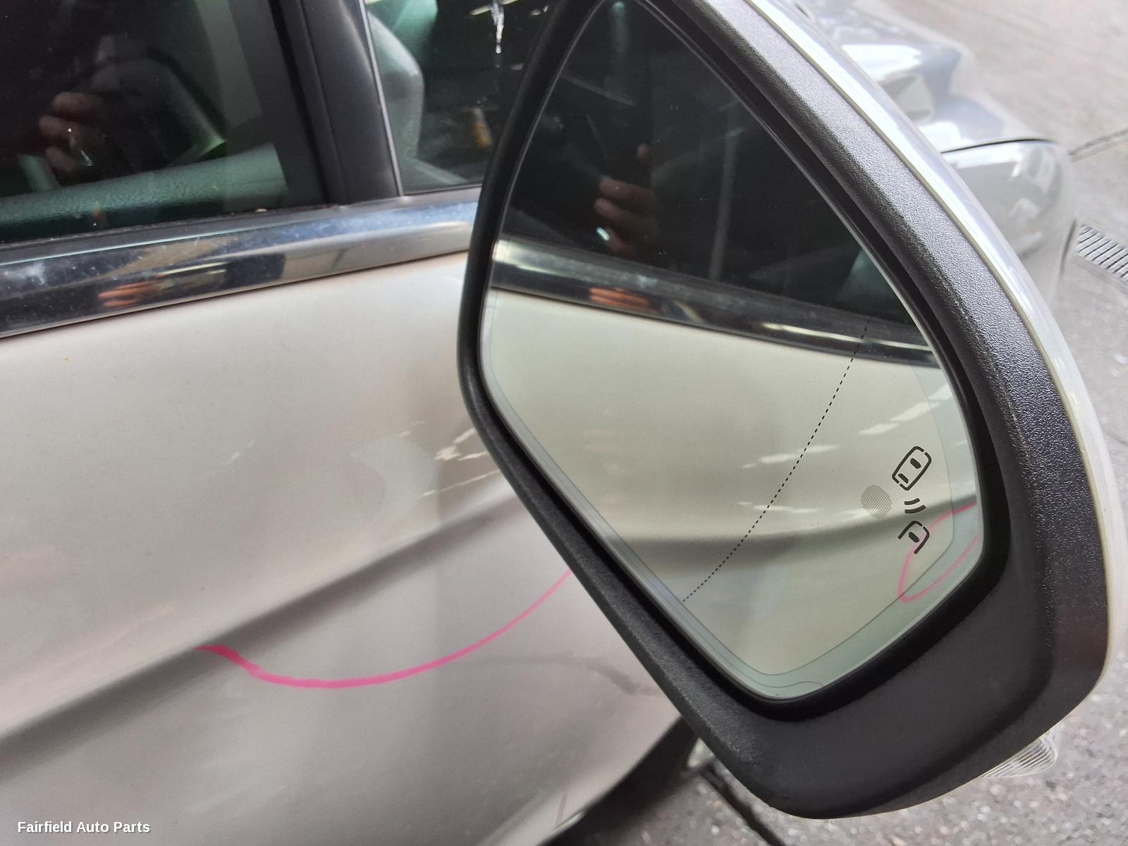 2014-2020 Ford Mondeo Washer Bottle