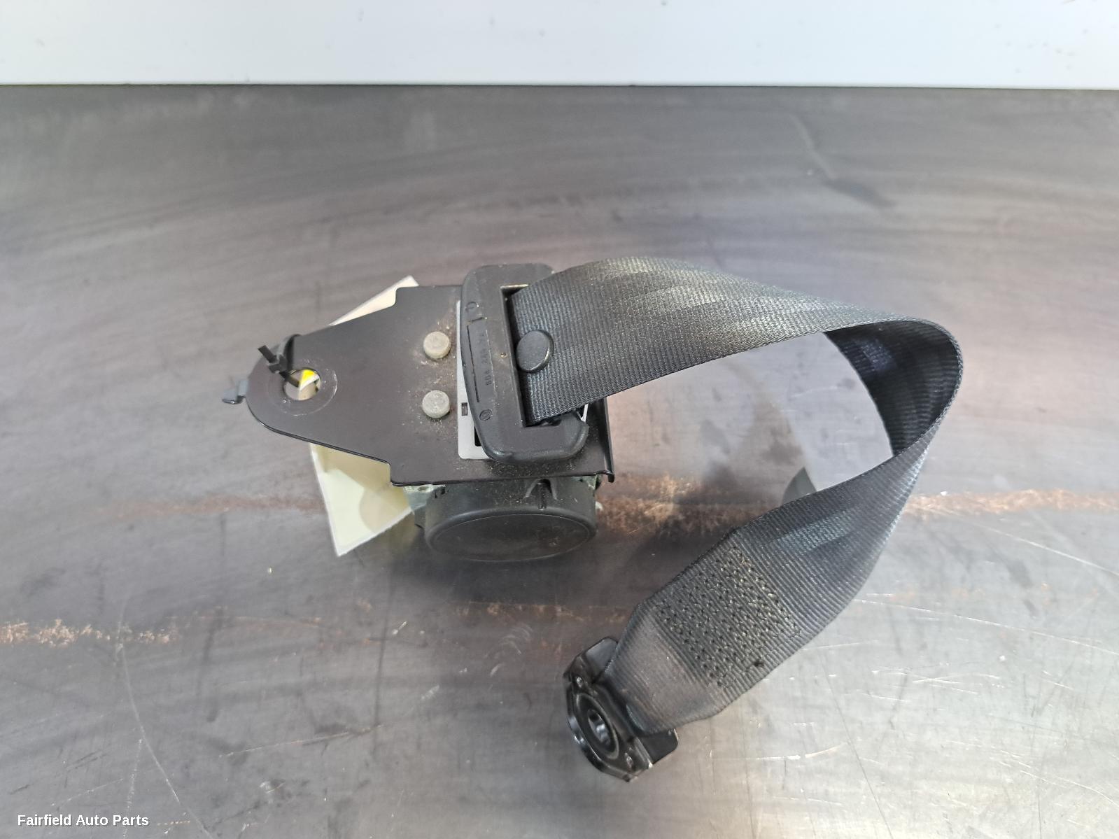 2007-2014 Nissan Dualis Seatbelt Stalk