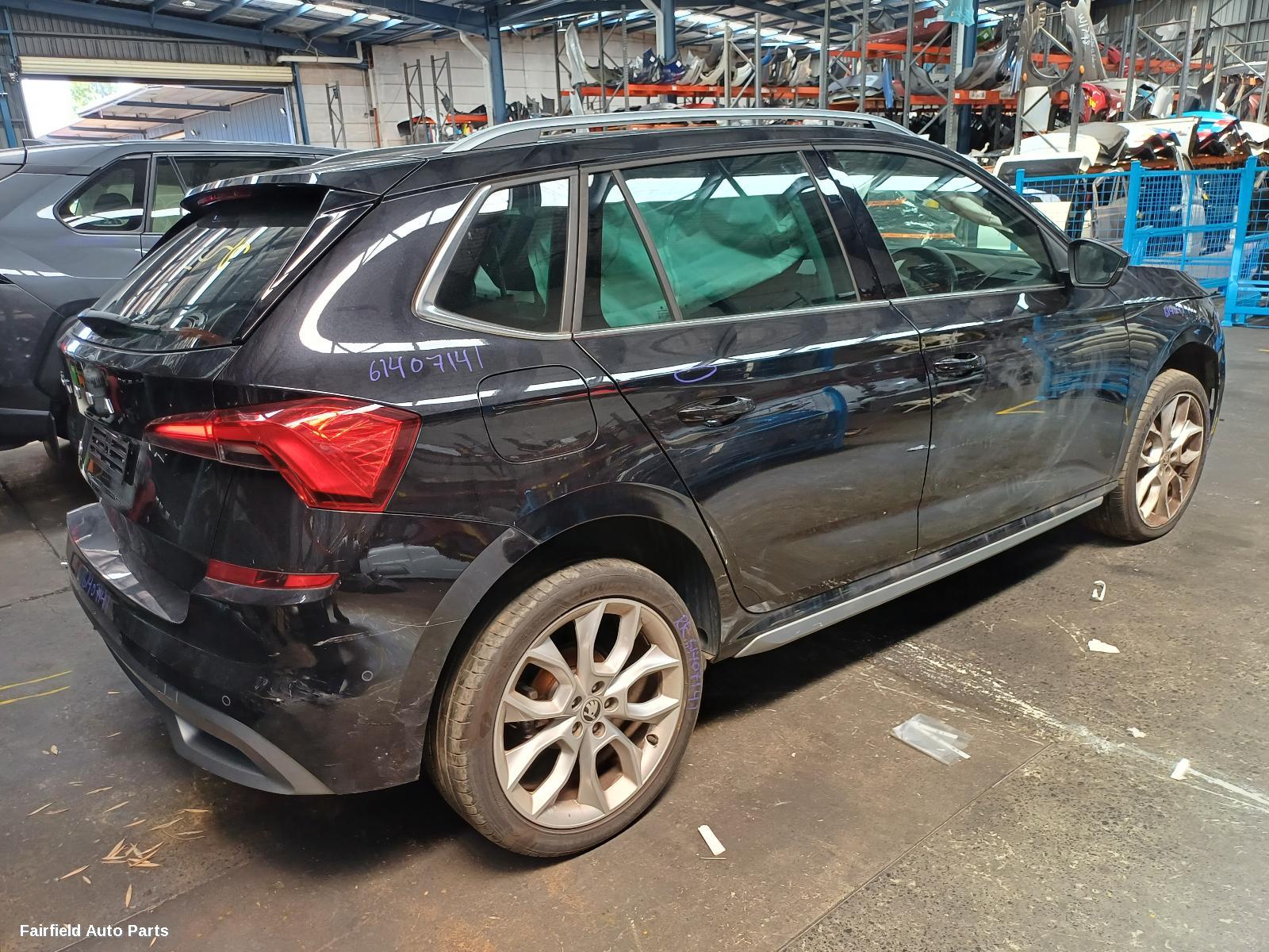 2021 Skoda Kamiq Fuel Door Filler