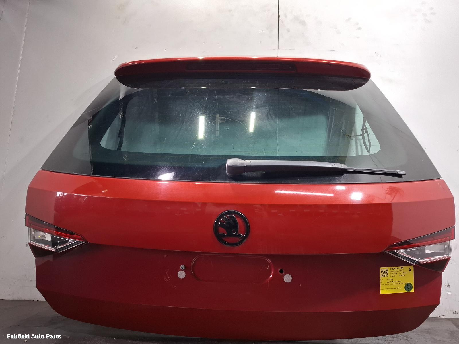2016-2019 Skoda Superb Bootlid Tailgate