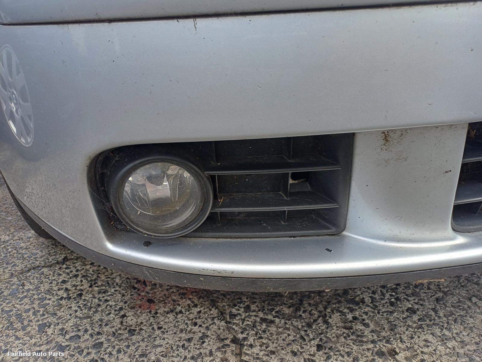 2006 Volkswagen Golf Radiator Support