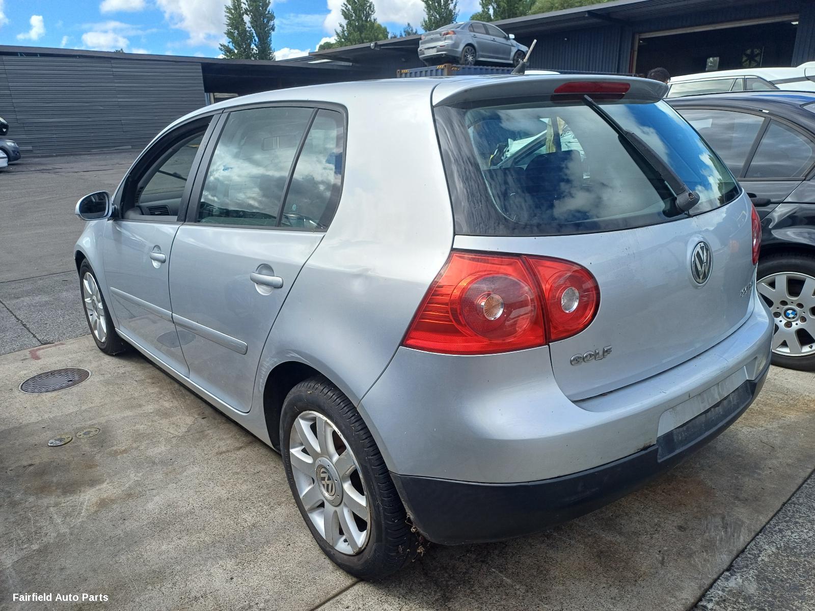 2006 Volkswagen Golf F Bar Reinforc Brack