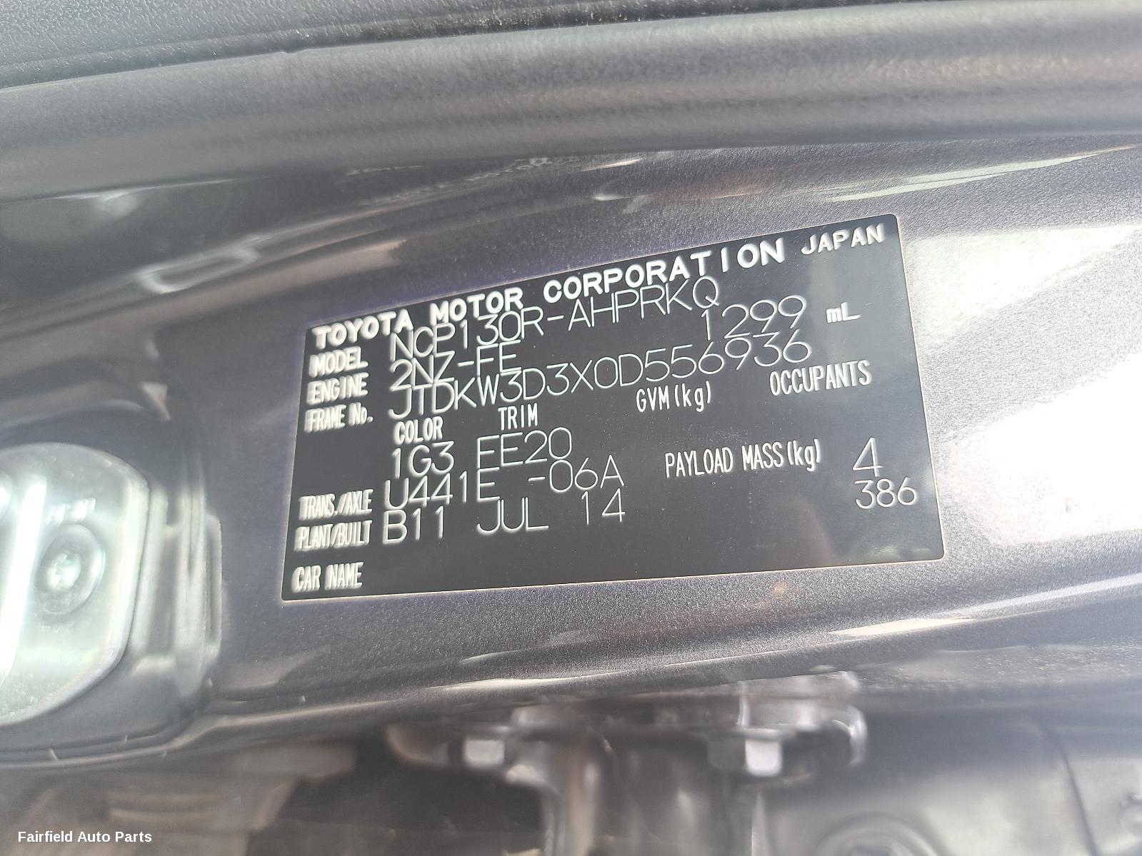 2015 Toyota Yaris Left Headlamp