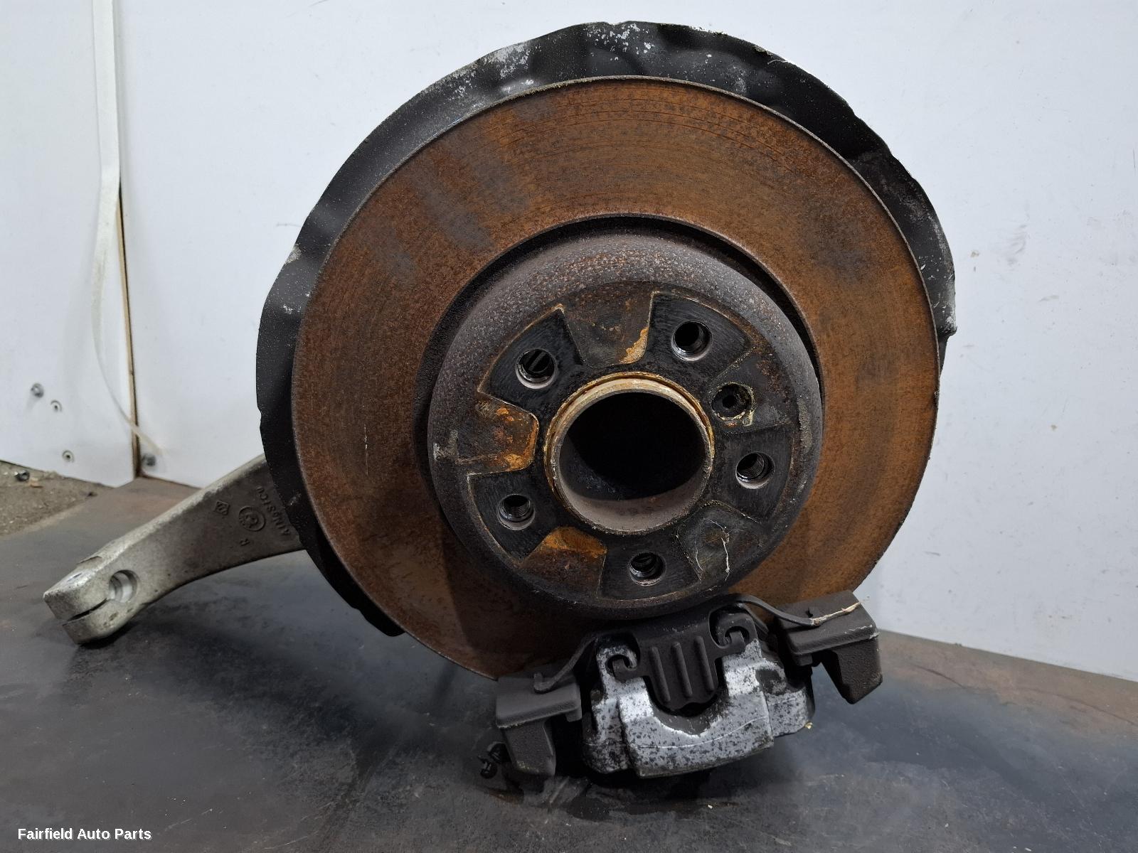 2010-2017 Bmw 5 Series Right Front Hub Assembly