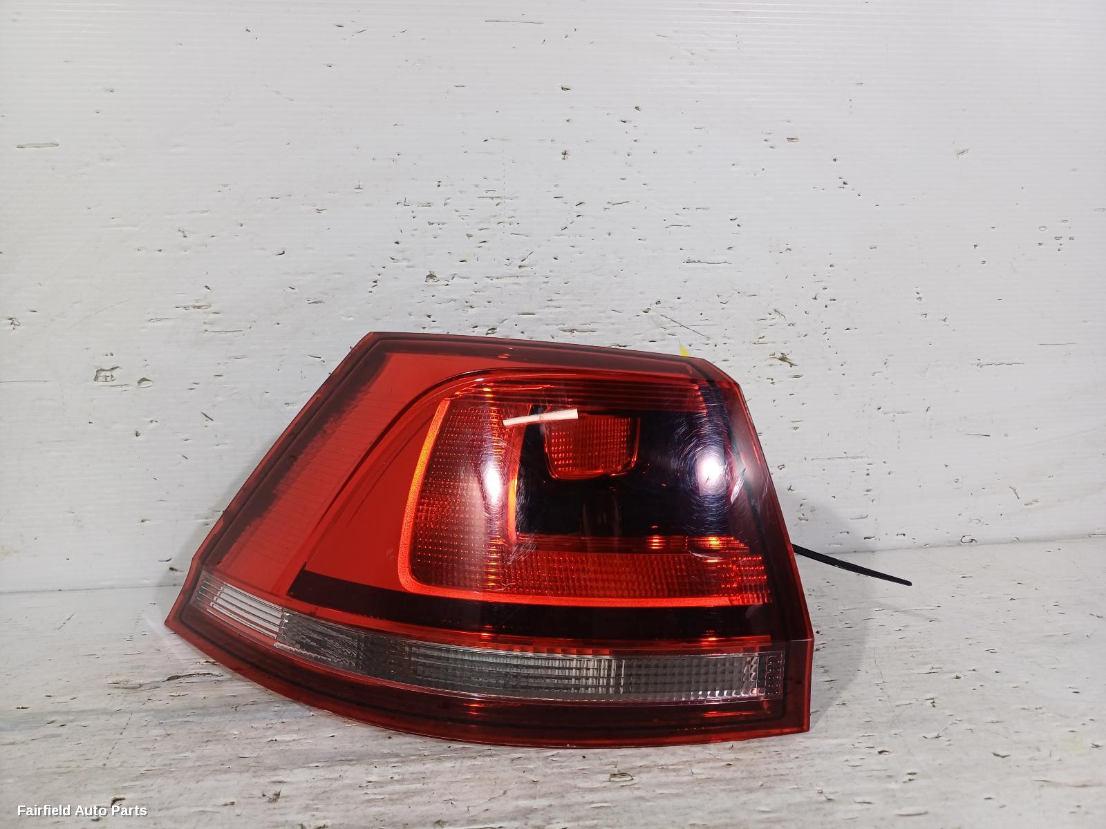 2012-2017 Volkswagen Golf Left Taillight