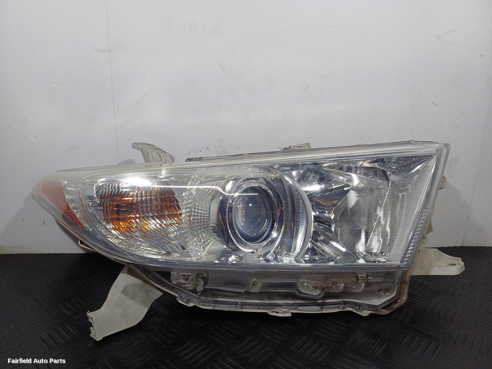 2010-2014 Toyota Kluger Right Headlamp