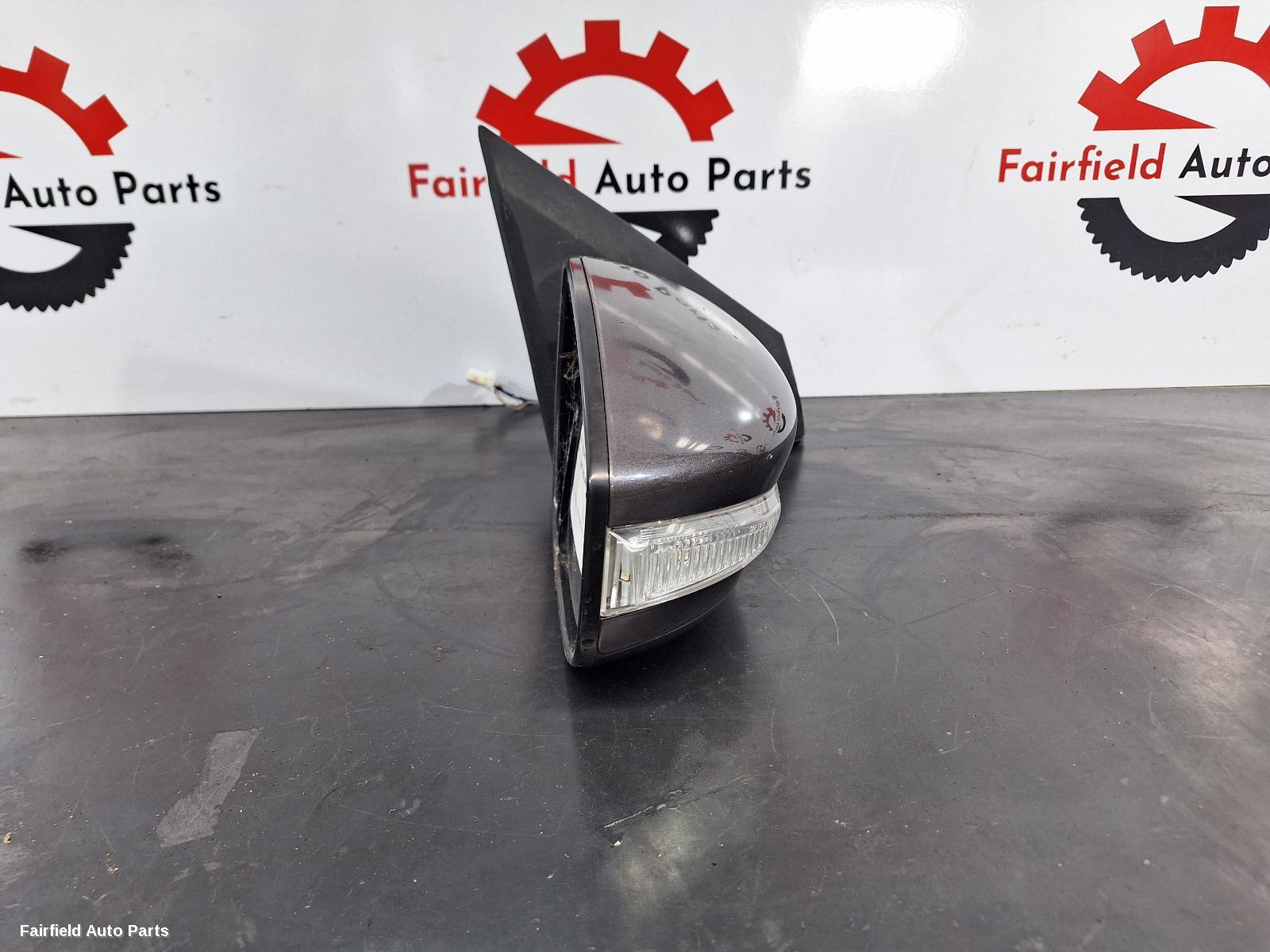 2012-2017 Nissan Pulsar Right Door Mirror
