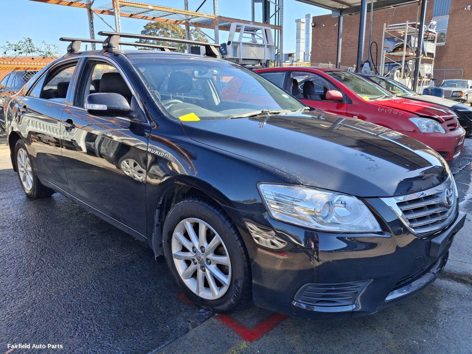 2011 Toyota Aurion Right Taillight