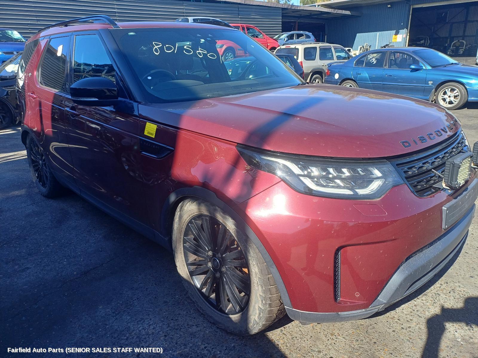 2017 Land Rover Discovery Fan