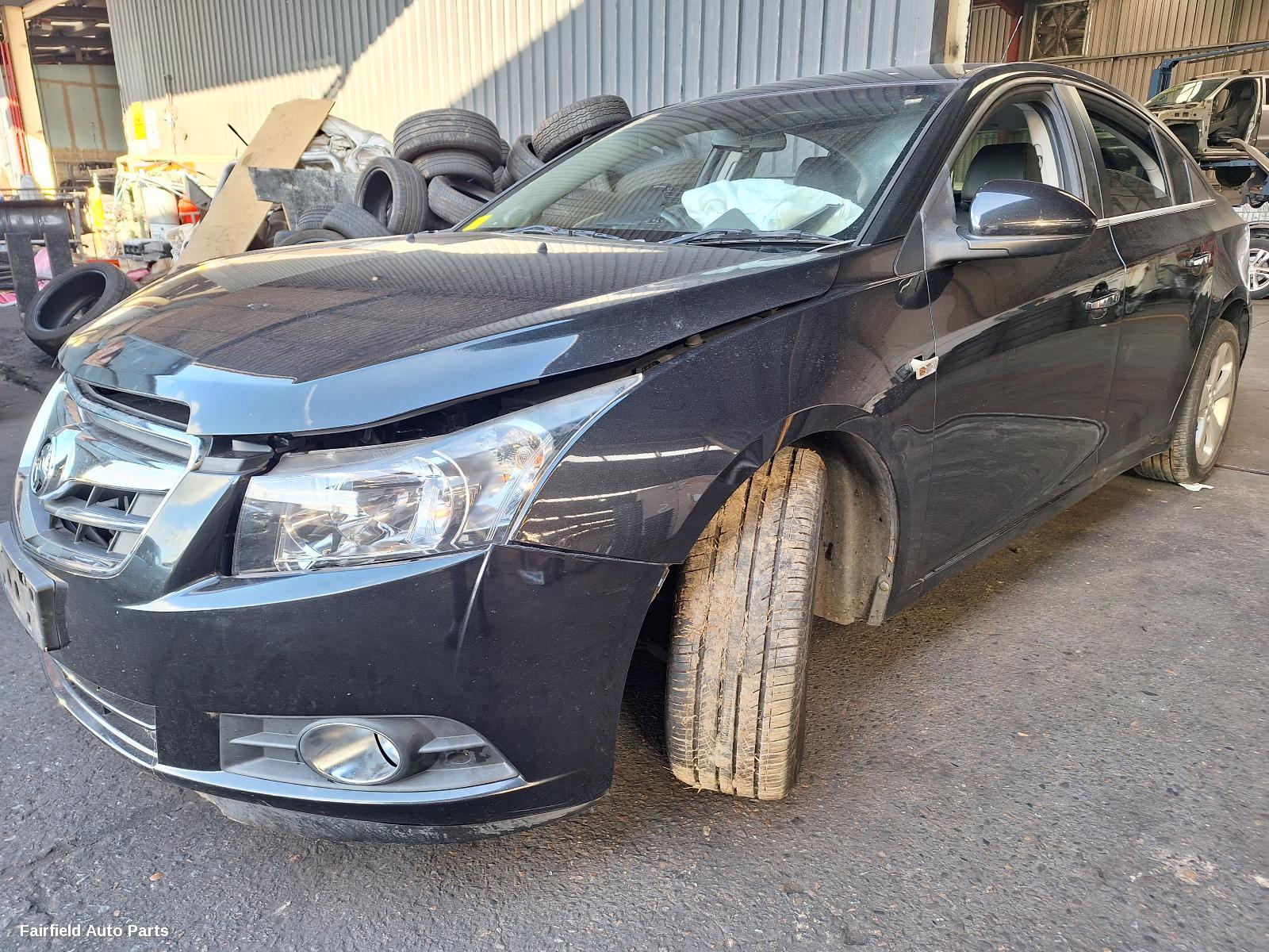 2010 Holden Cruze Left Front Door