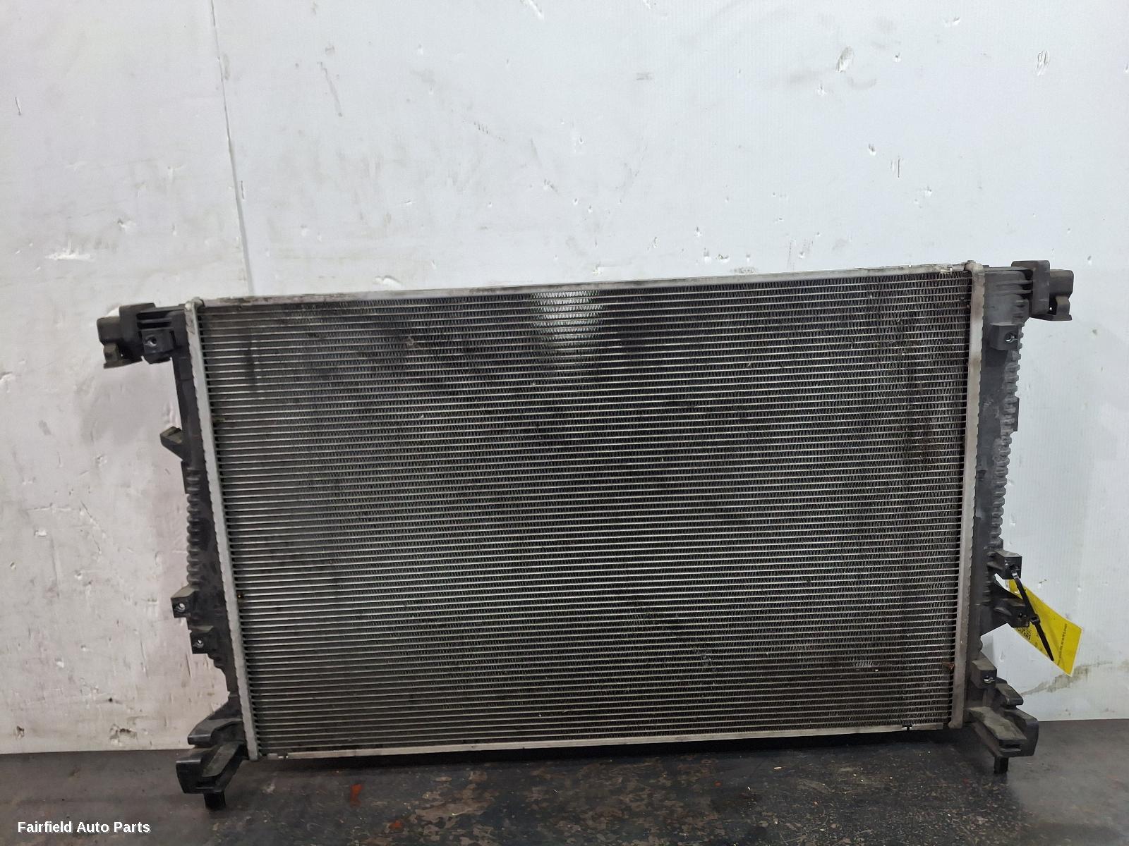 2014-2018 Jeep Cherokee Radiator