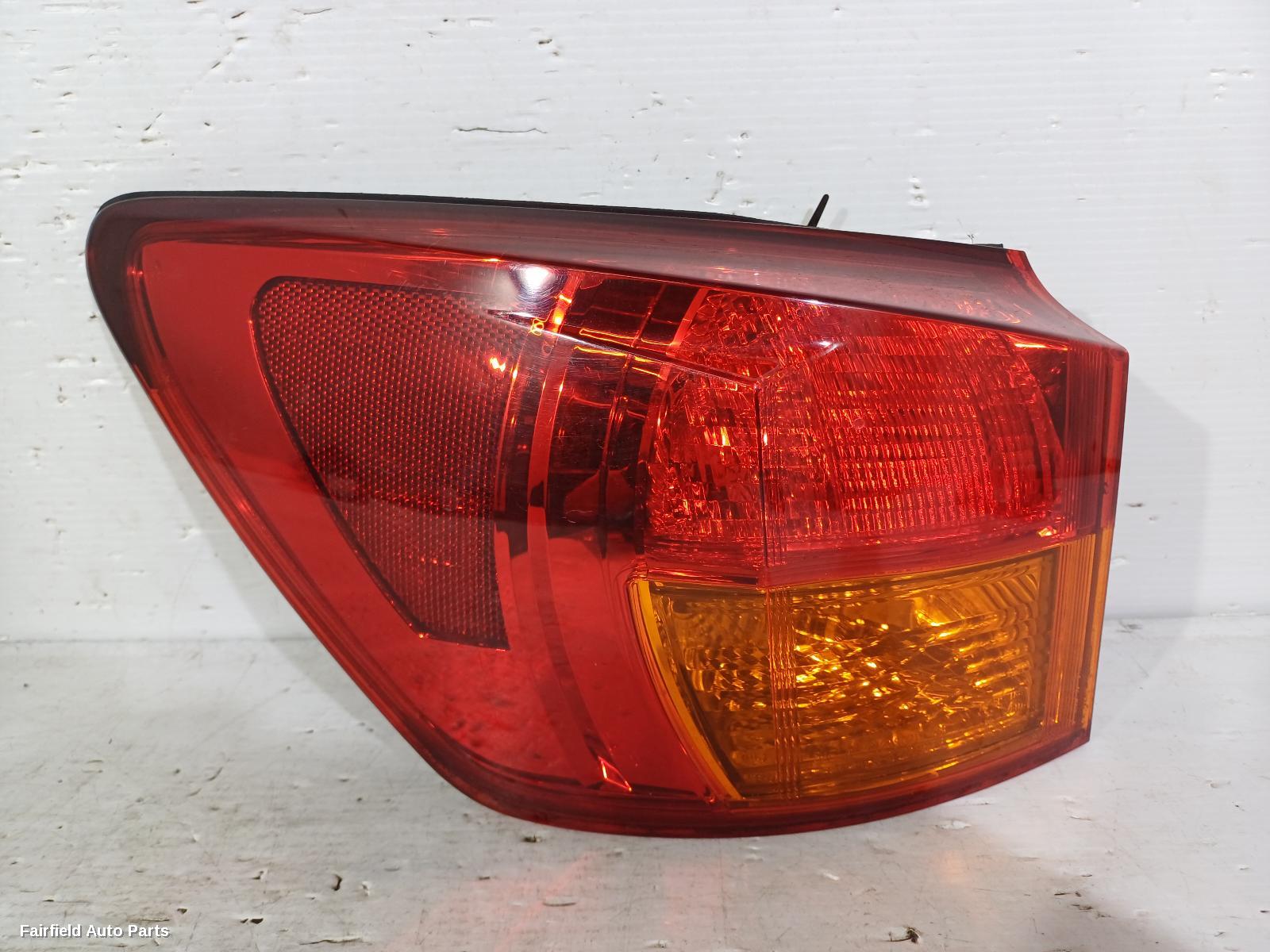 2005-2008 Lexus Is250/is250c Left Taillight