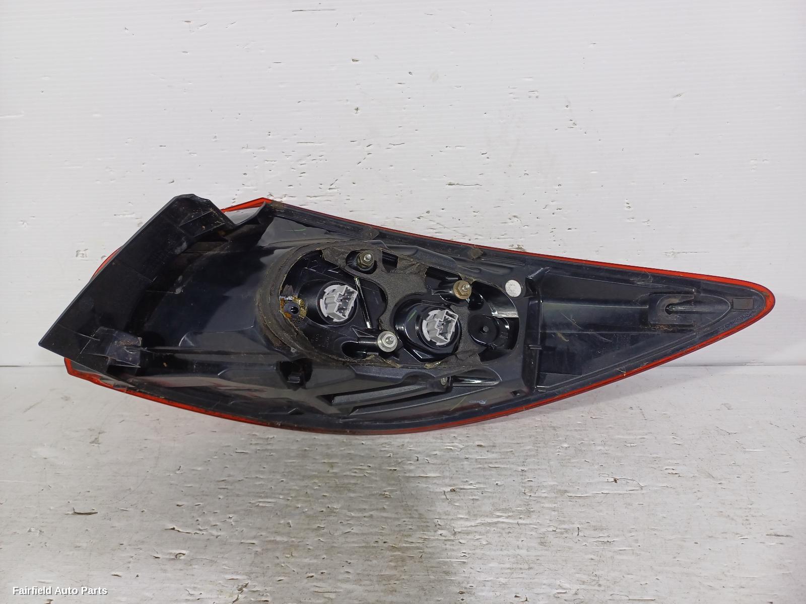 2012-2016 Mazda Cx5 Left Taillight