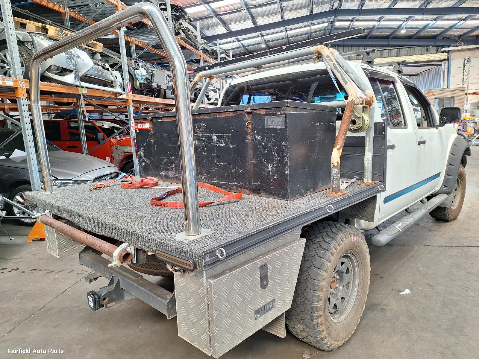 2007 Nissan Navara Radiator Support