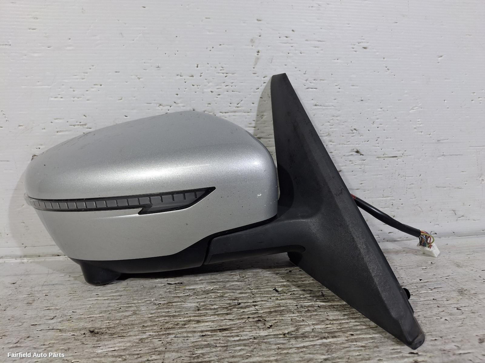 2016-2022 Nissan Serena Right Door Mirror