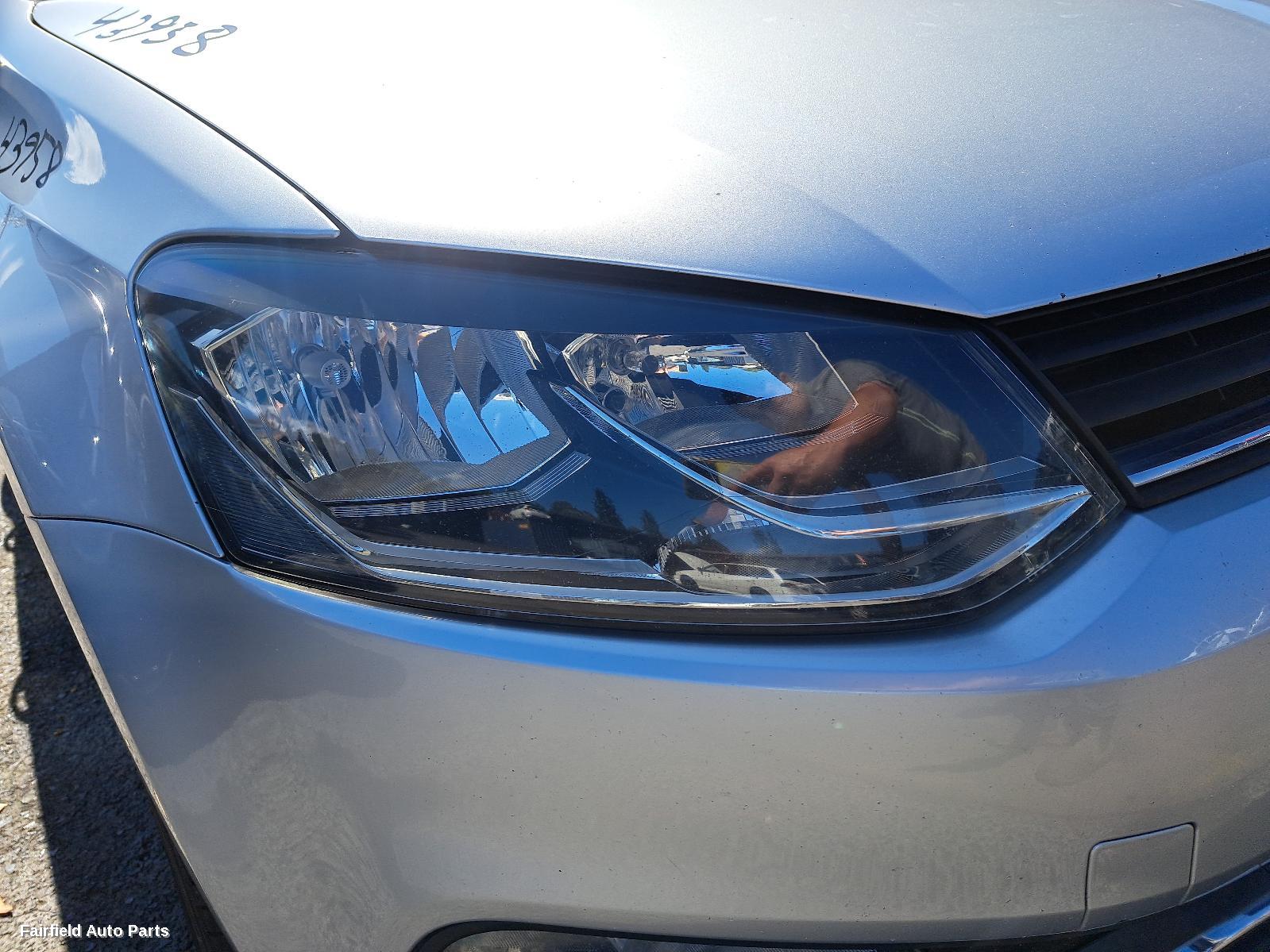 2015 Volkswagen Polo Left Taillight