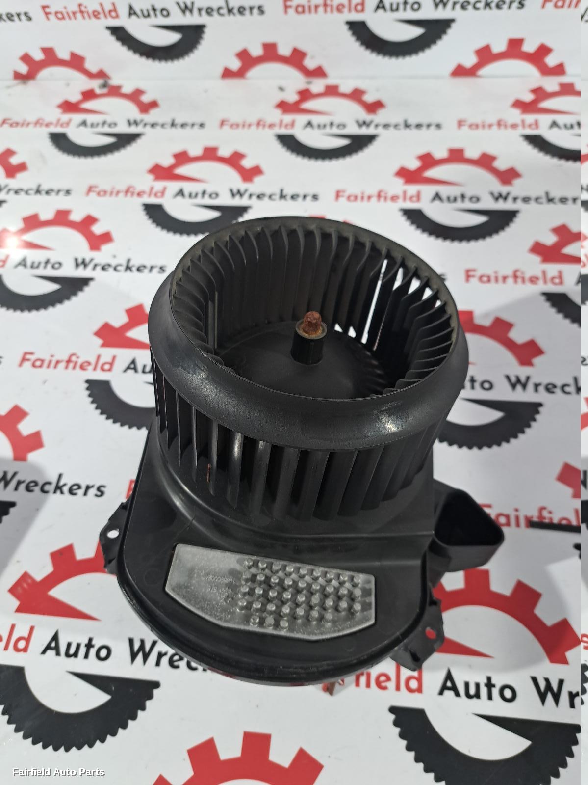 2017 Mercedes A Class Heater Fan Motor