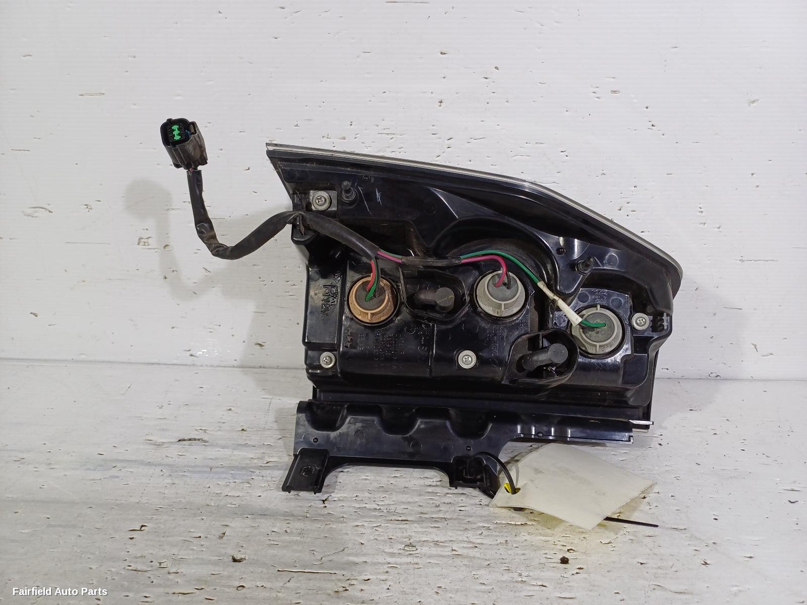 2006-2021 Mitsubishi Pajero Right Taillight