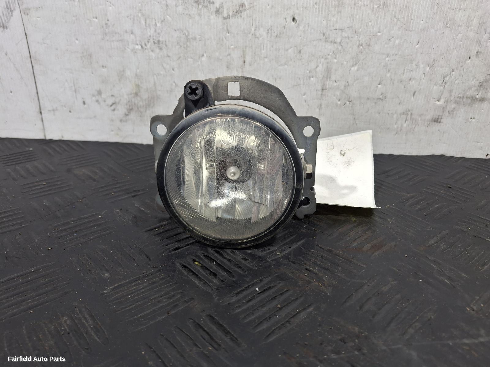 2015-2017 Mitsubishi Lancer Left Indicator Fog Side