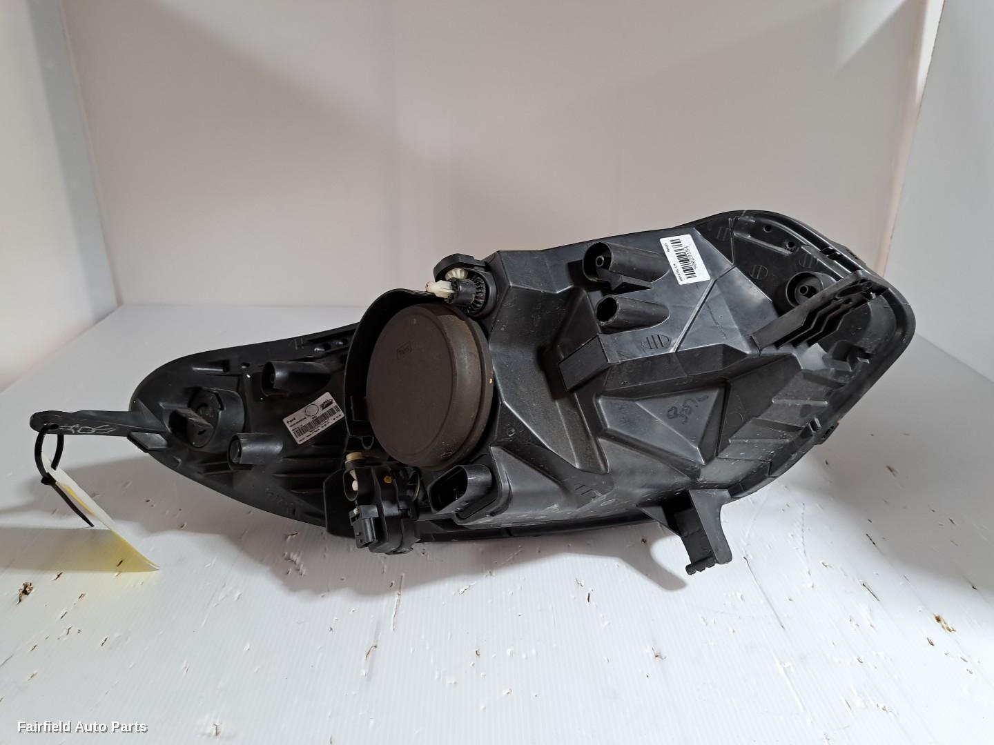 2013-2017 Ford Ecosport Left Headlamp
