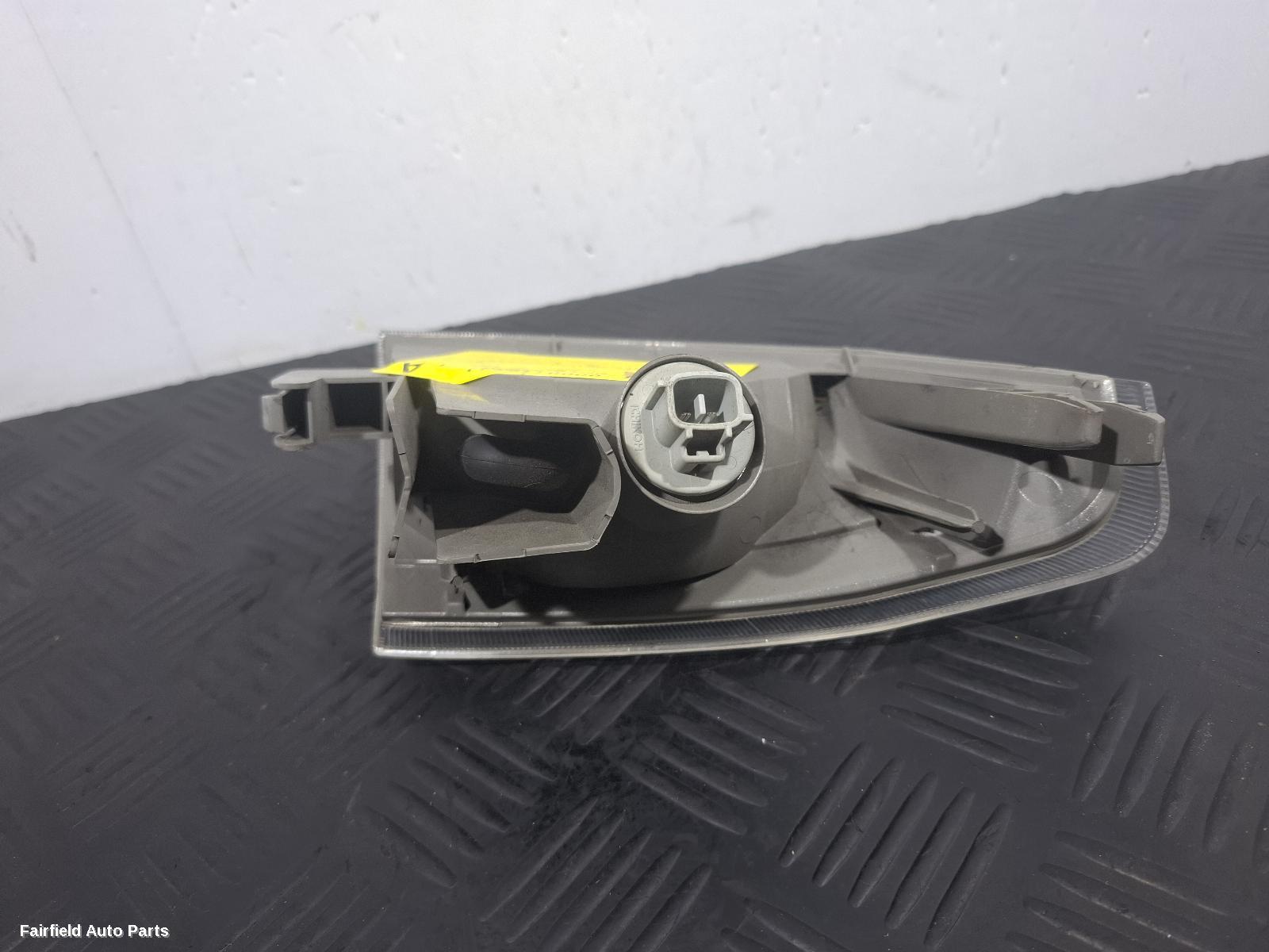 2001-2007 Nissan Xtrail Right Indicator Fog Side