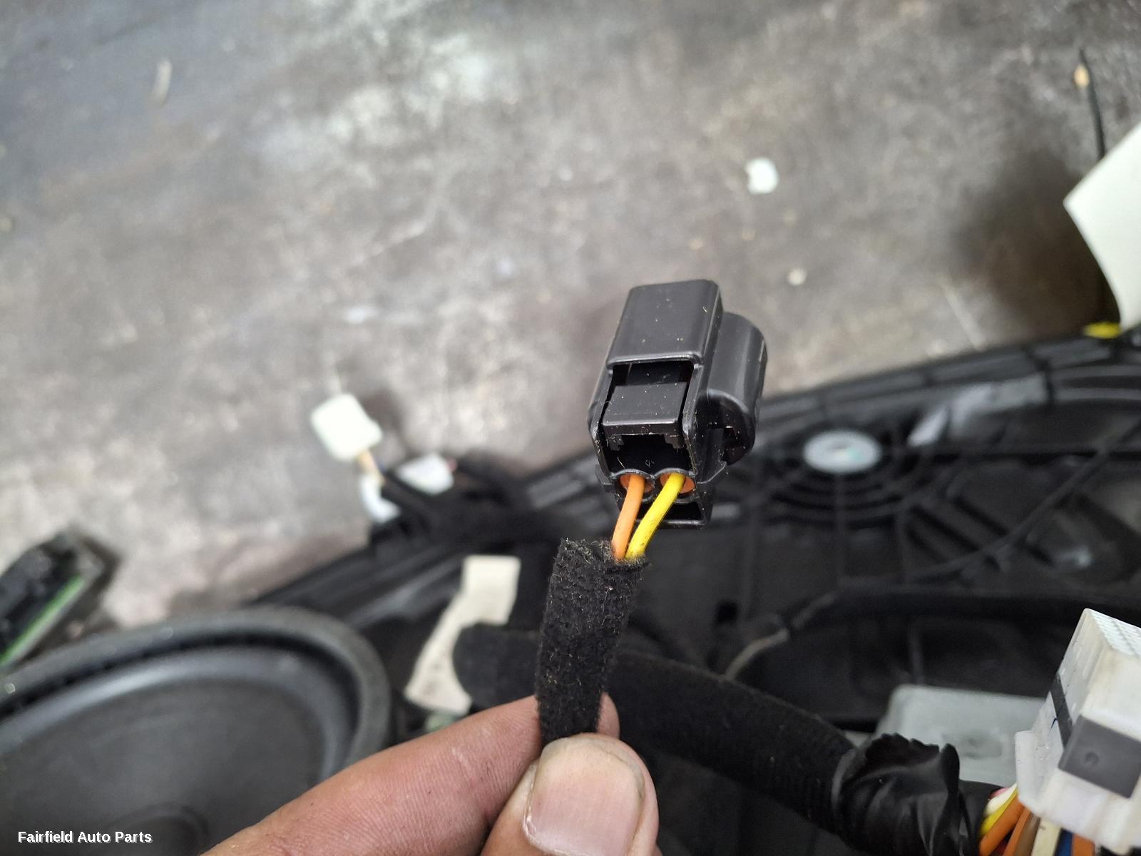 2013-2018 Kia Cerato Right Front Window Reg Motor