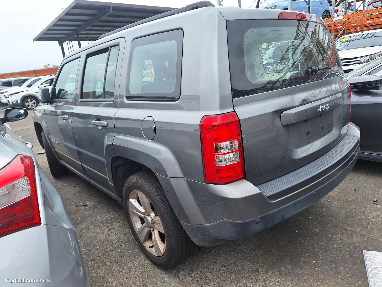 2013 Jeep Patriot Radiator Support