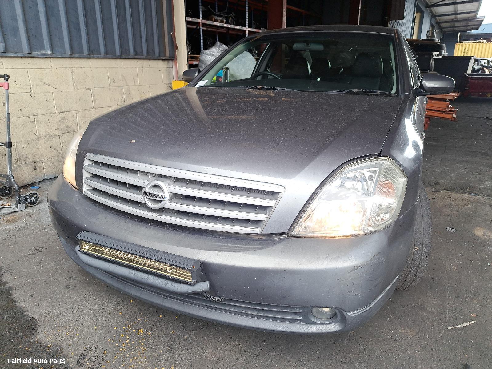 2005 Nissan Maxima Left Taillight